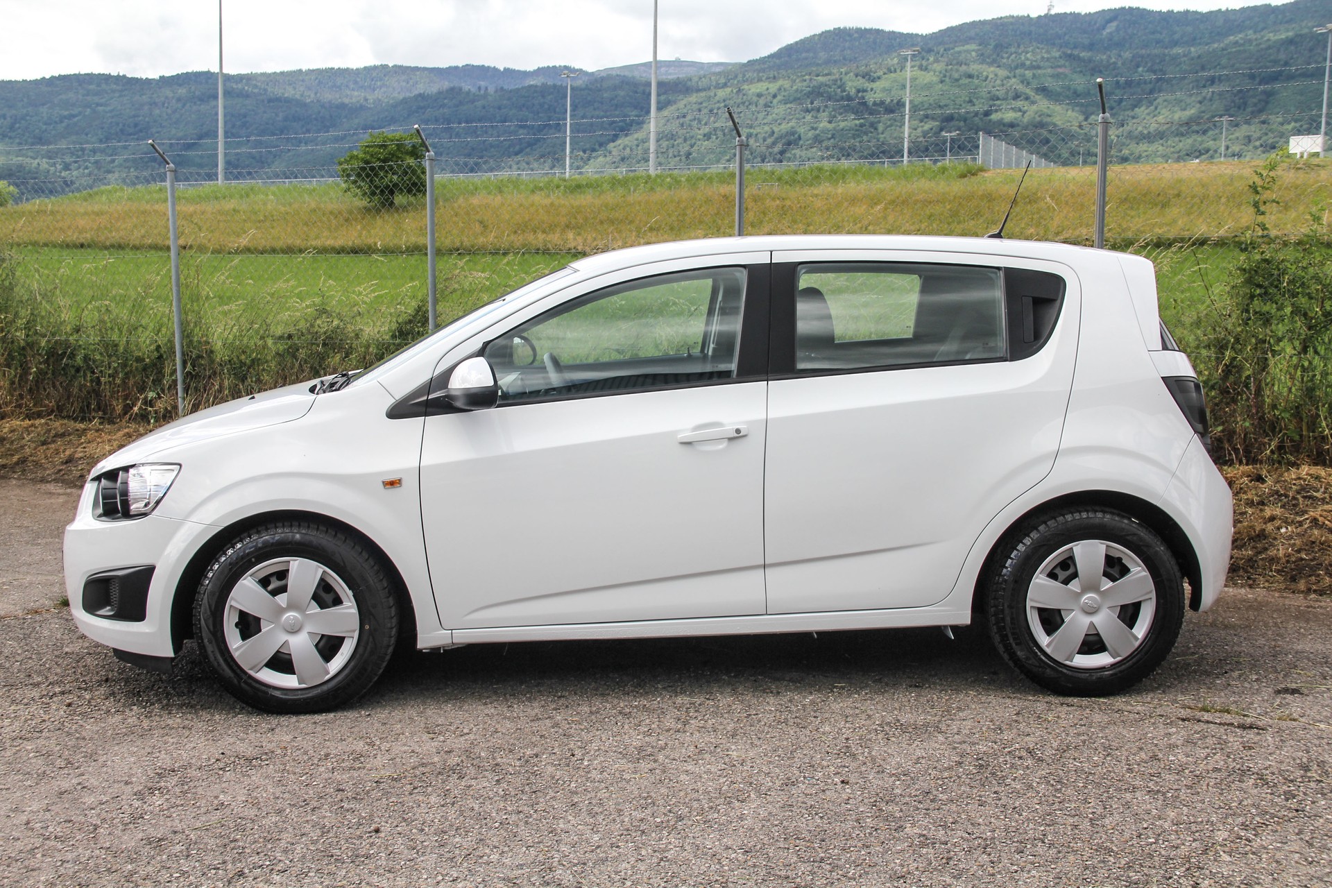 CHEVROLET Aveo 1.4 LT Automatic ⭐⭐⭐⭐⭐-image-24