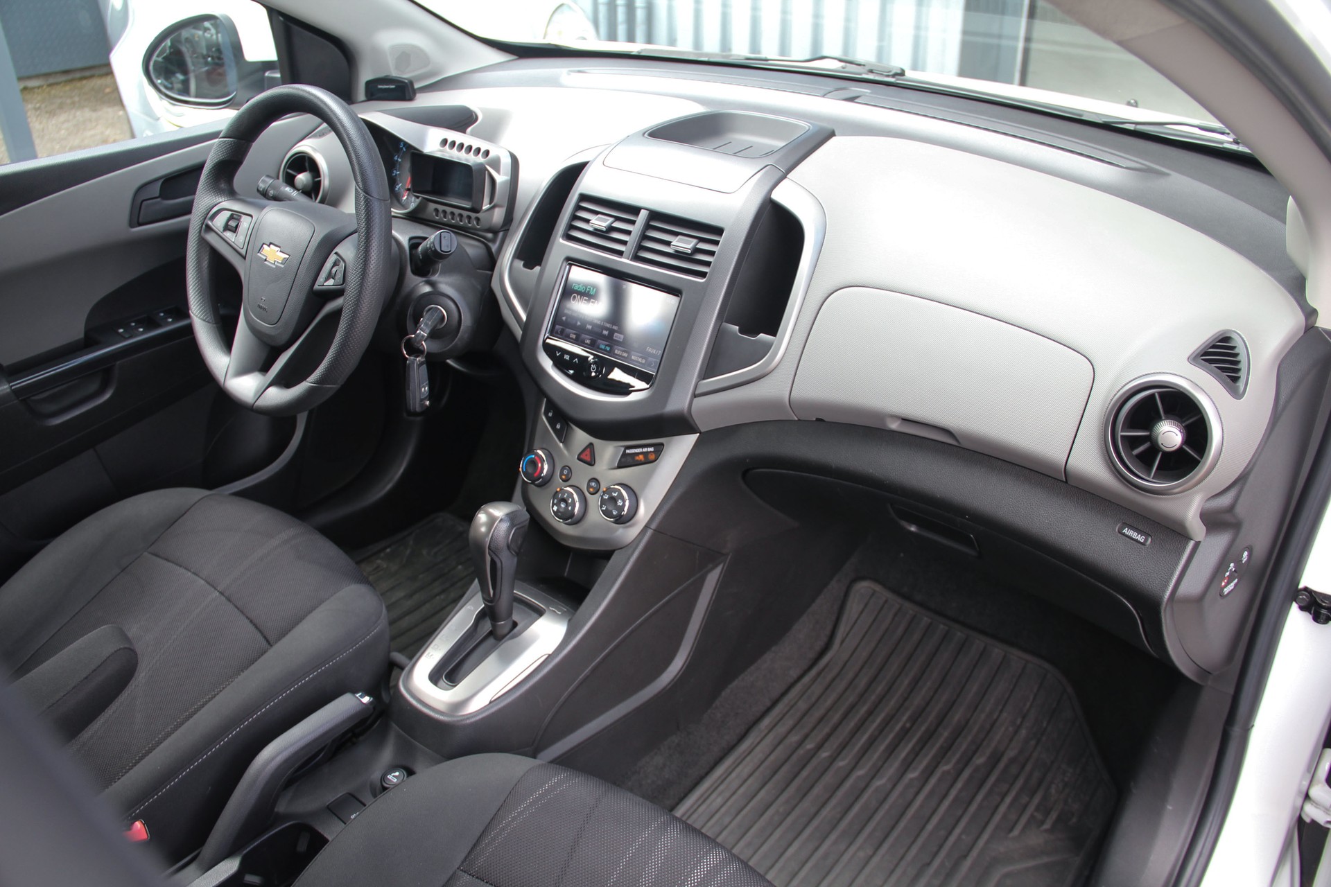 CHEVROLET Aveo 1.4 LT Automatic ⭐⭐⭐⭐⭐-image-8