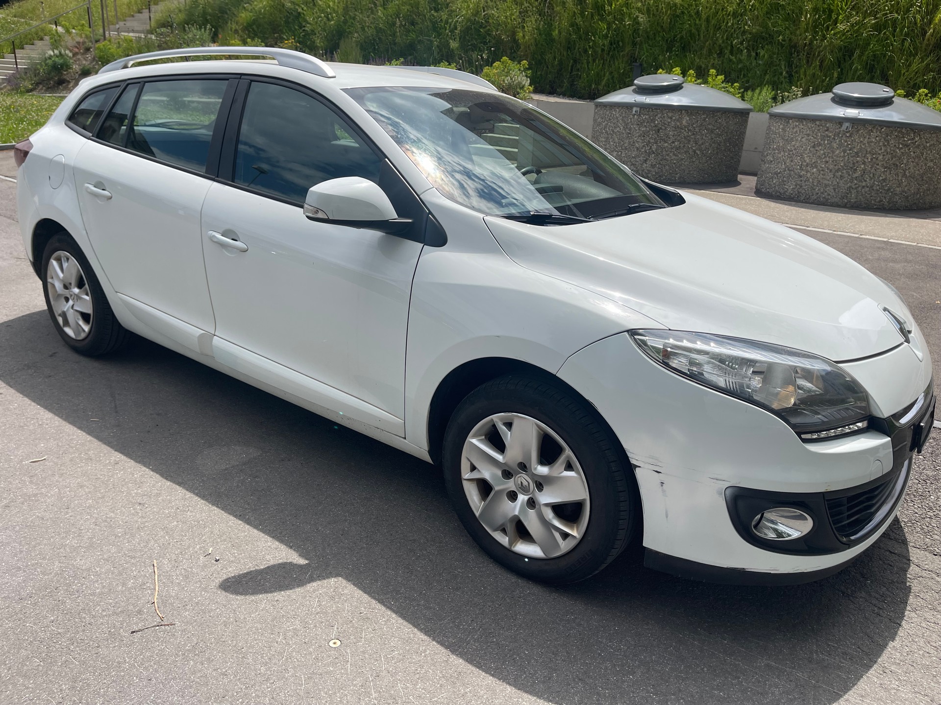 RENAULT Mégane Grandtour 1.2 16V Turbo Dynamique-image-6