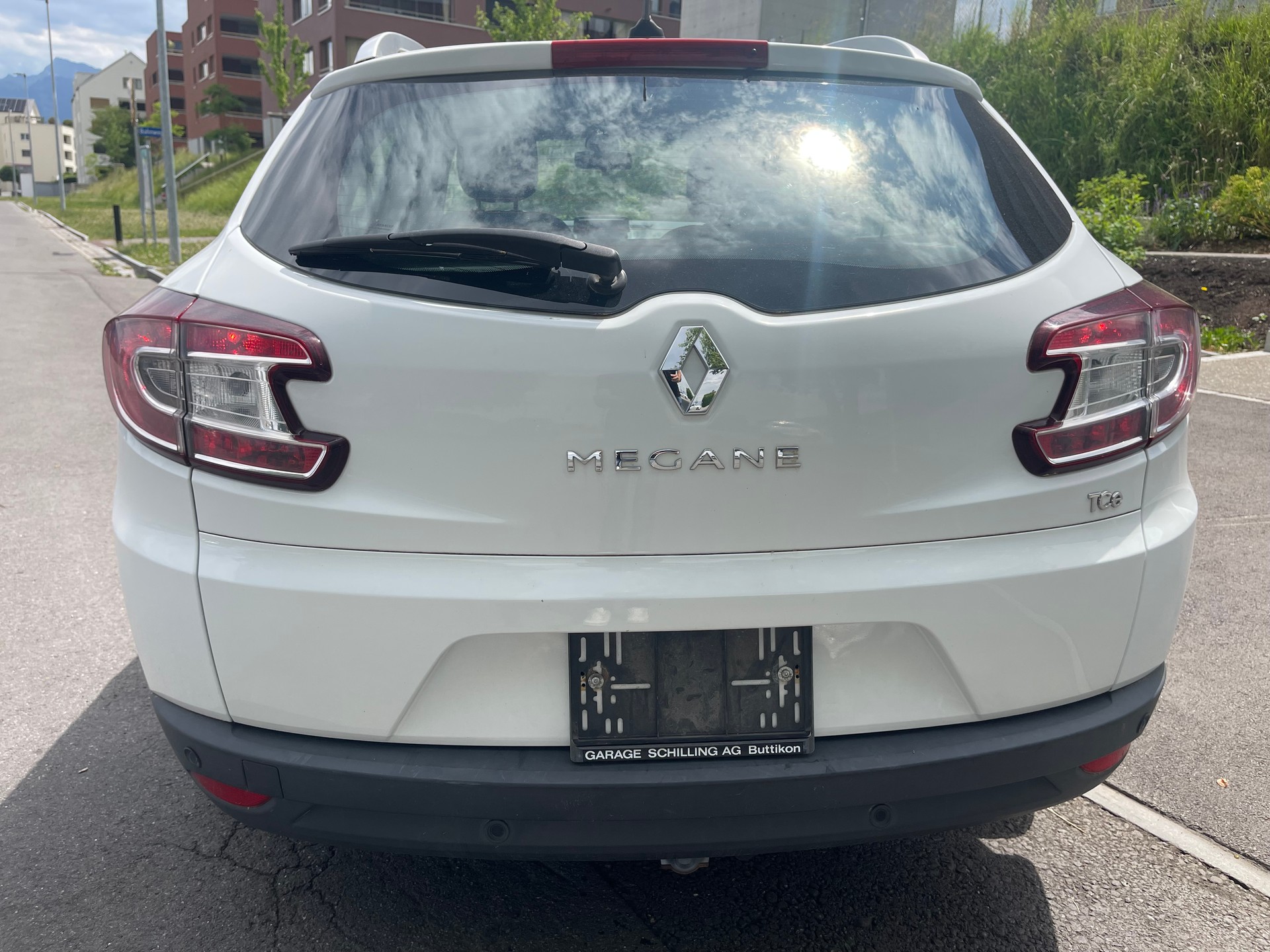 RENAULT Mégane Grandtour 1.2 16V Turbo Dynamique-image-8