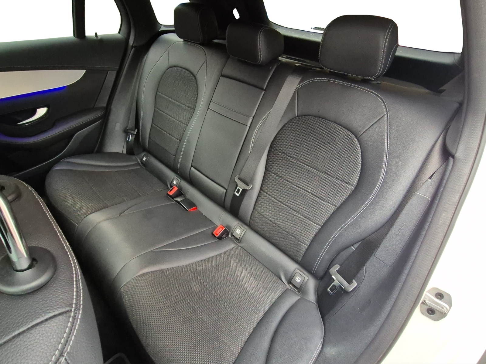 MERCEDES-BENZ GLC 200 4M Night Star-image-15