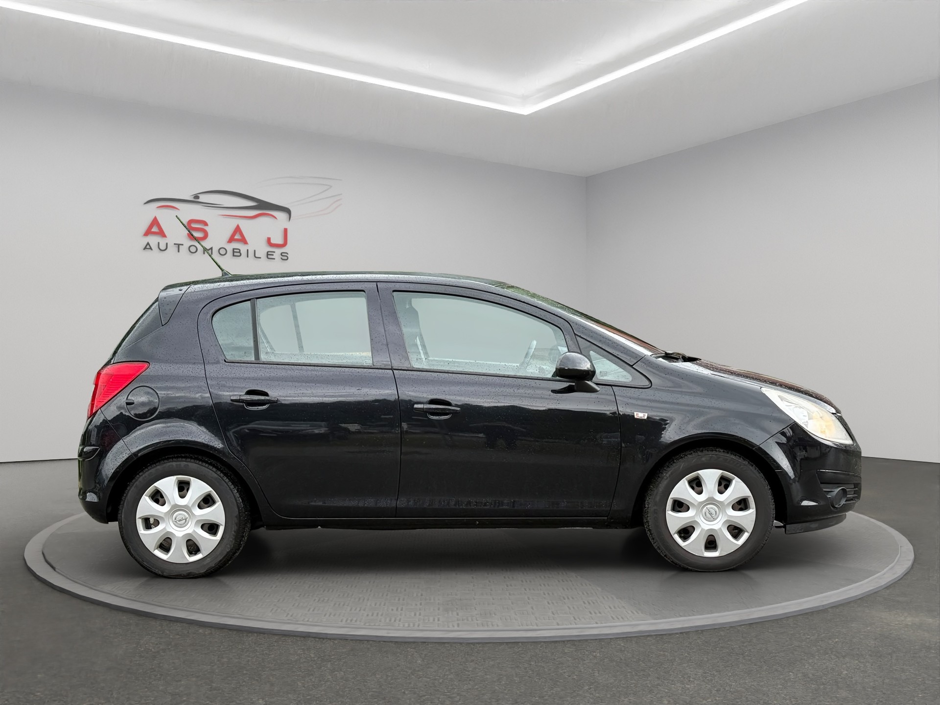 OPEL Corsa 1.4 TP Enjoy-image-7