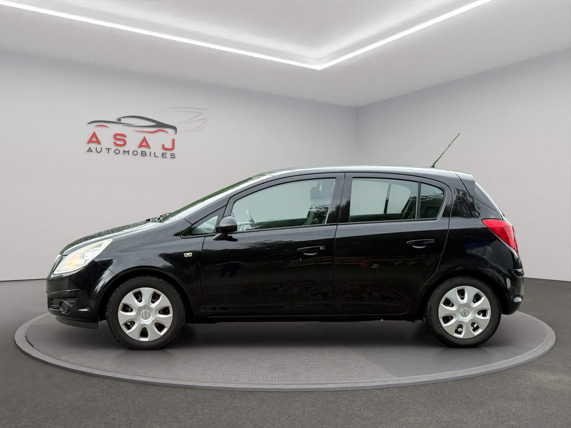 OPEL Corsa 1.4 TP Enjoy-image-3