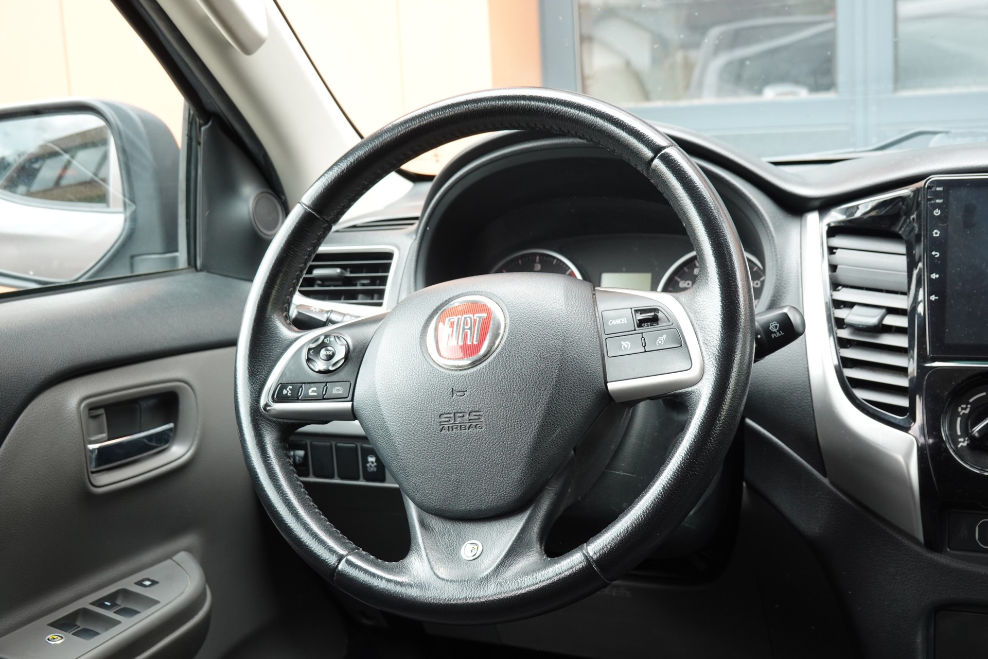 FIAT Fullback SX 2.4 MJ DC Primo 4WD "*Tempomat * GPS * Caméra de Recul * Camera 360 * Hauteur de caisse augmentée * 8 Roues *"-image-12