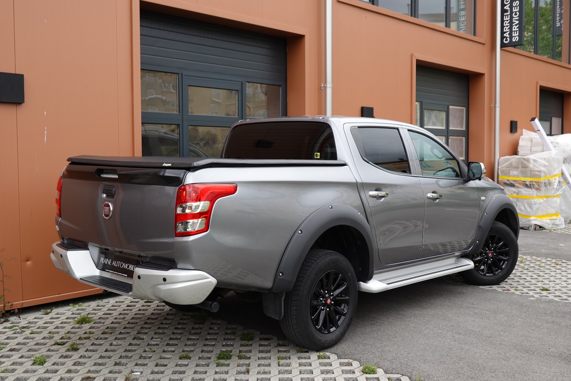 FIAT Fullback SX 2.4 MJ DC Primo 4WD "*Tempomat * GPS * Caméra de Recul * Camera 360 * Hauteur de caisse augmentée * 8 Roues *"-image-5