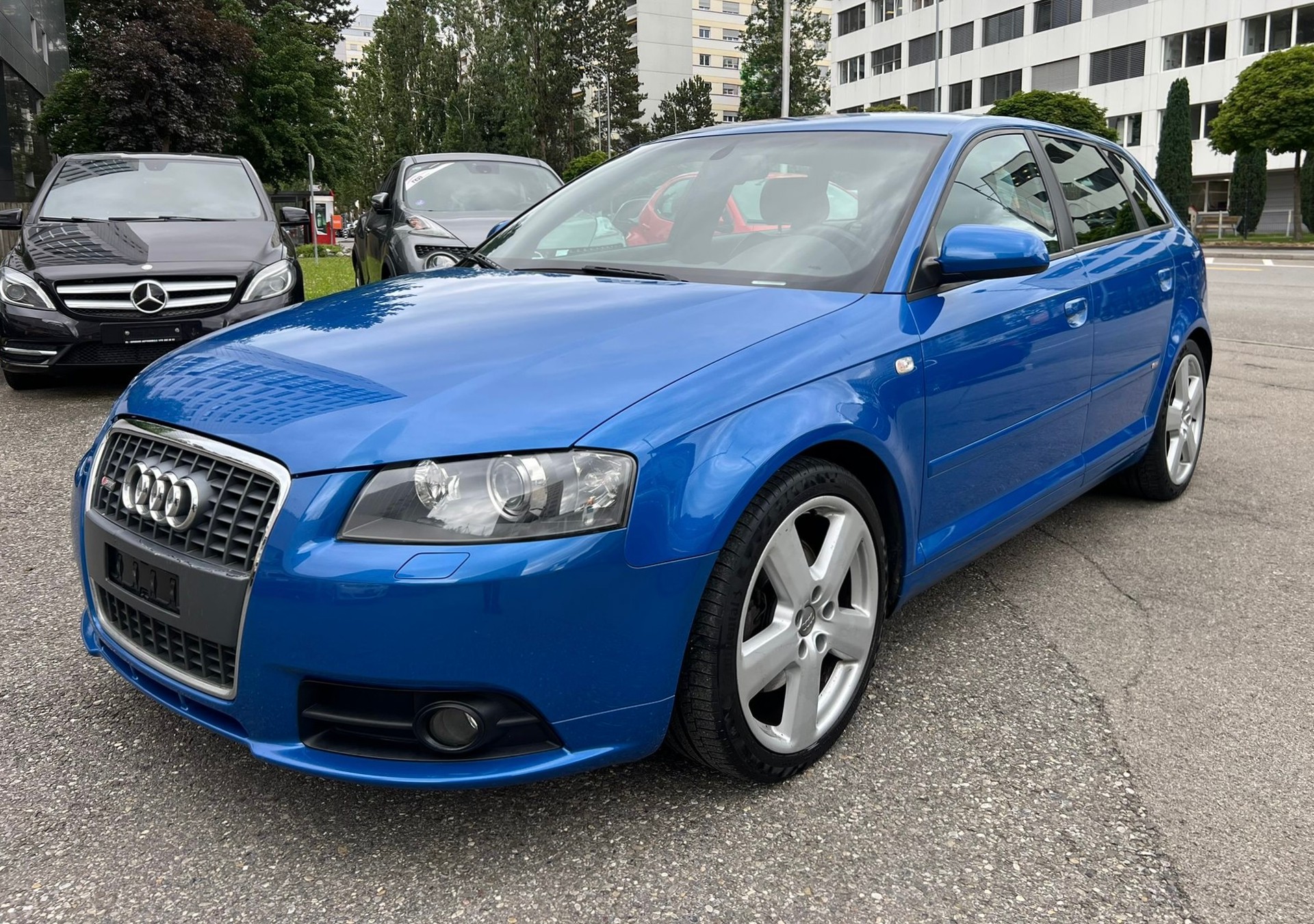 AUDI A3 Sportback 2.0 Turbo FSI Ambiente-image-0