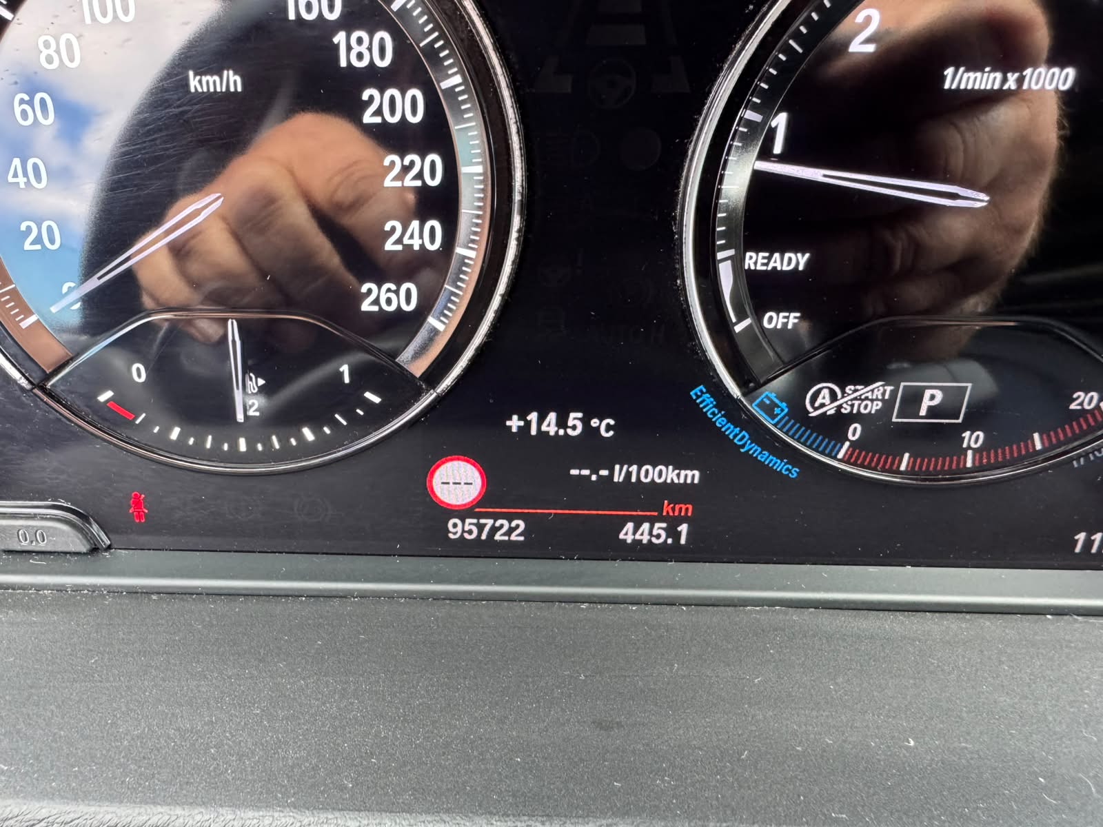 BMW X1 xDrive 20i xLine Steptronic-image-15