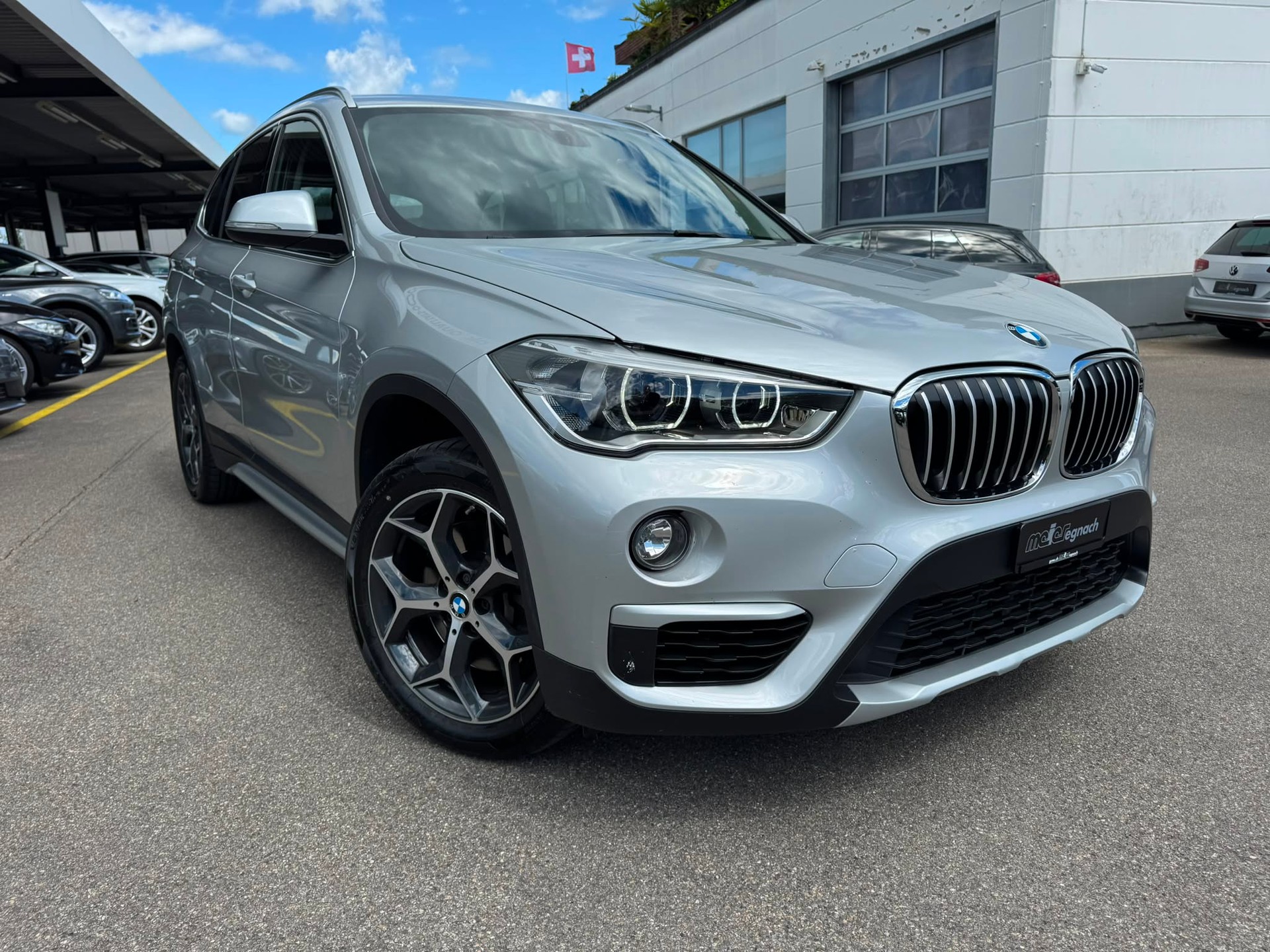 BMW X1 xDrive 20i xLine Steptronic-image-2