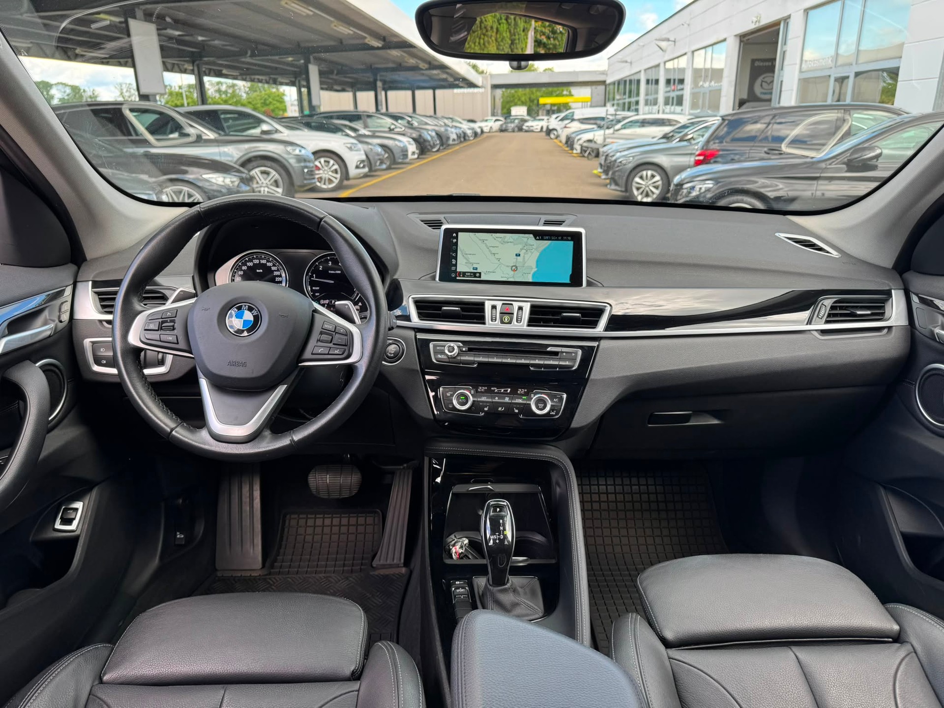 BMW X1 xDrive 20i xLine Steptronic-image-8