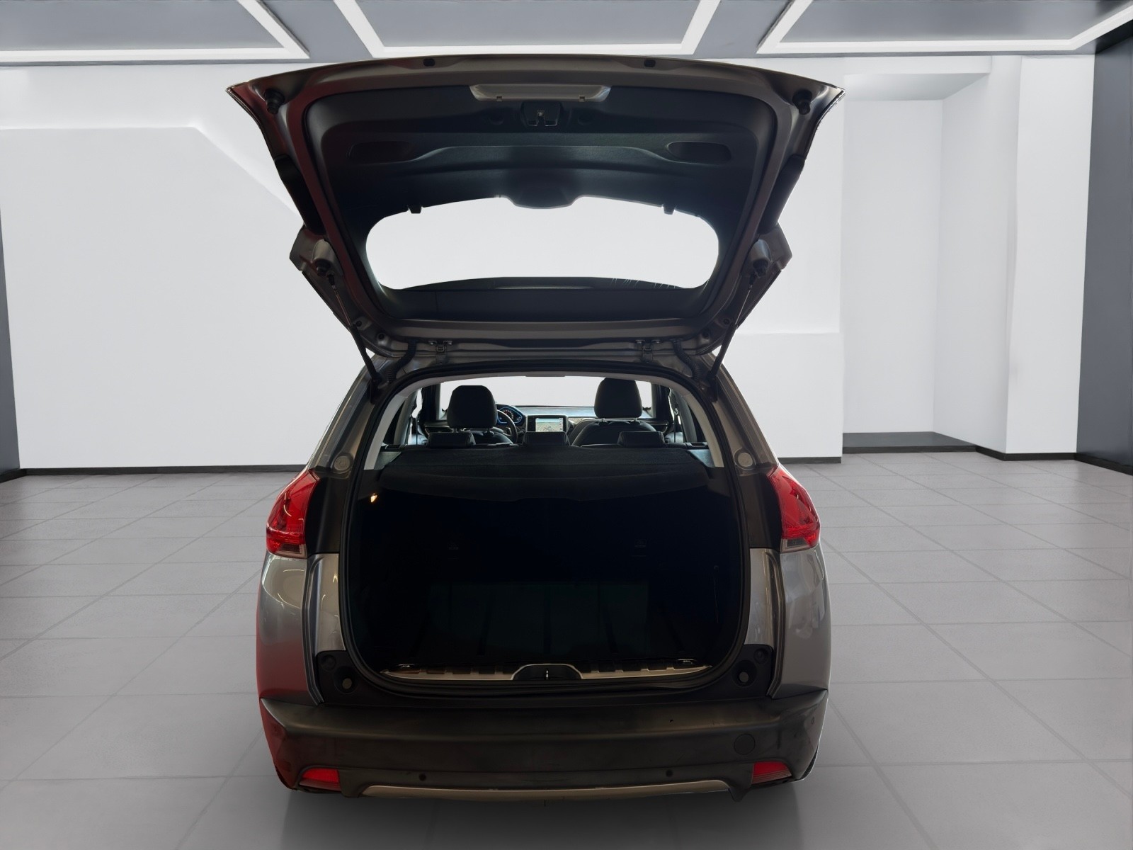 PEUGEOT 2008 1.6 e-HDi Allure EGS6-image-24
