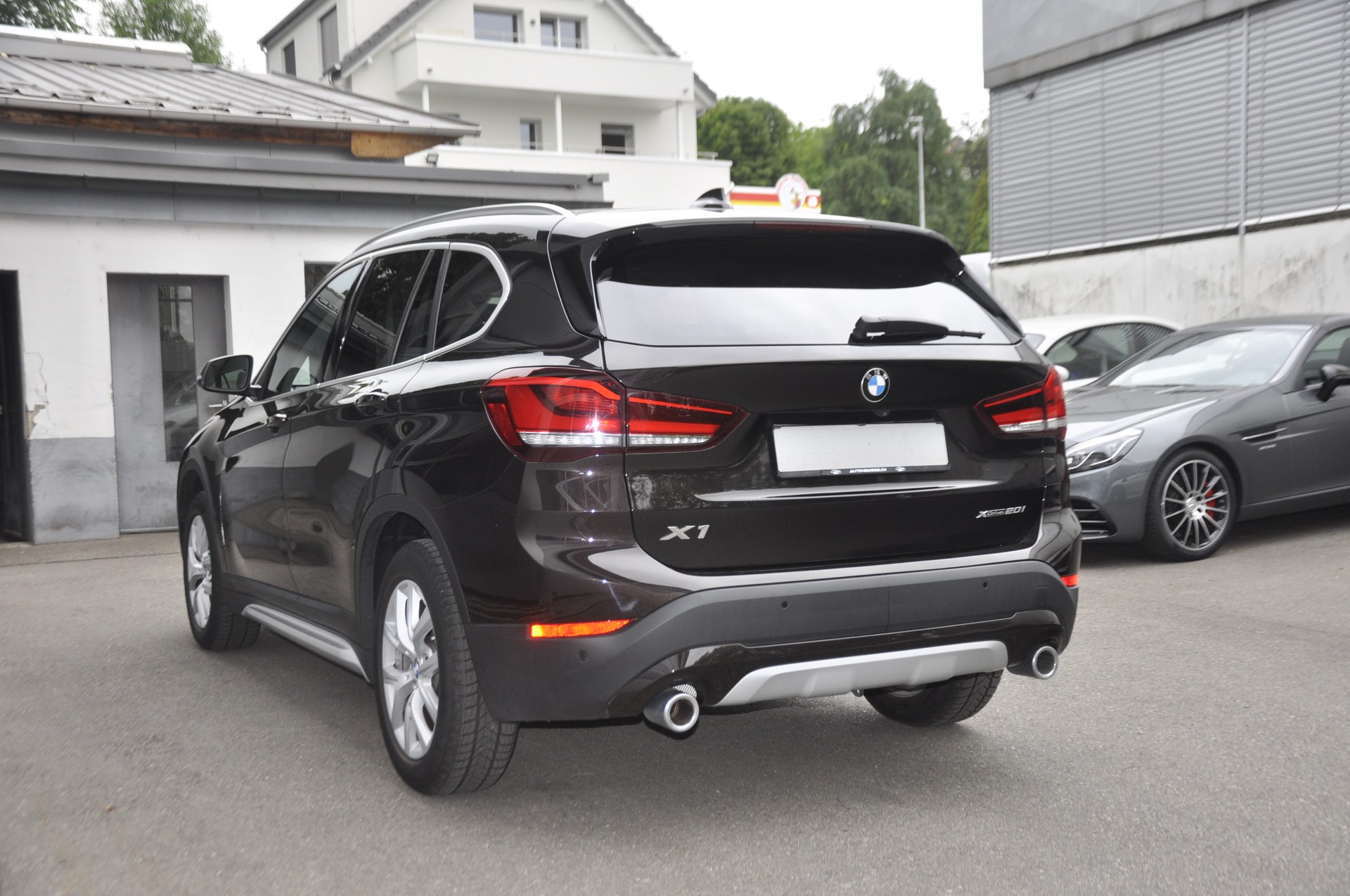 BMW X1 xDrive 20i xLine Steptronic-image-15