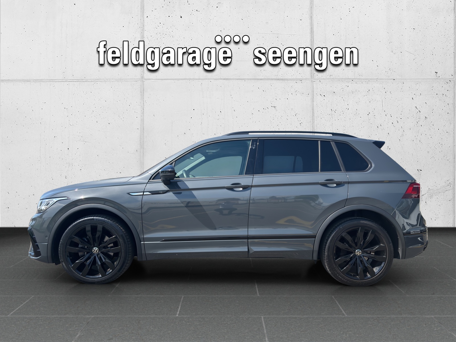 VW Tiguan 2.0 TDI SCR R-Line 4Motion DSG mit AHK, "Black Style", 360° Kamera & Panorama-Ausstell-/Schiebedach-image-1