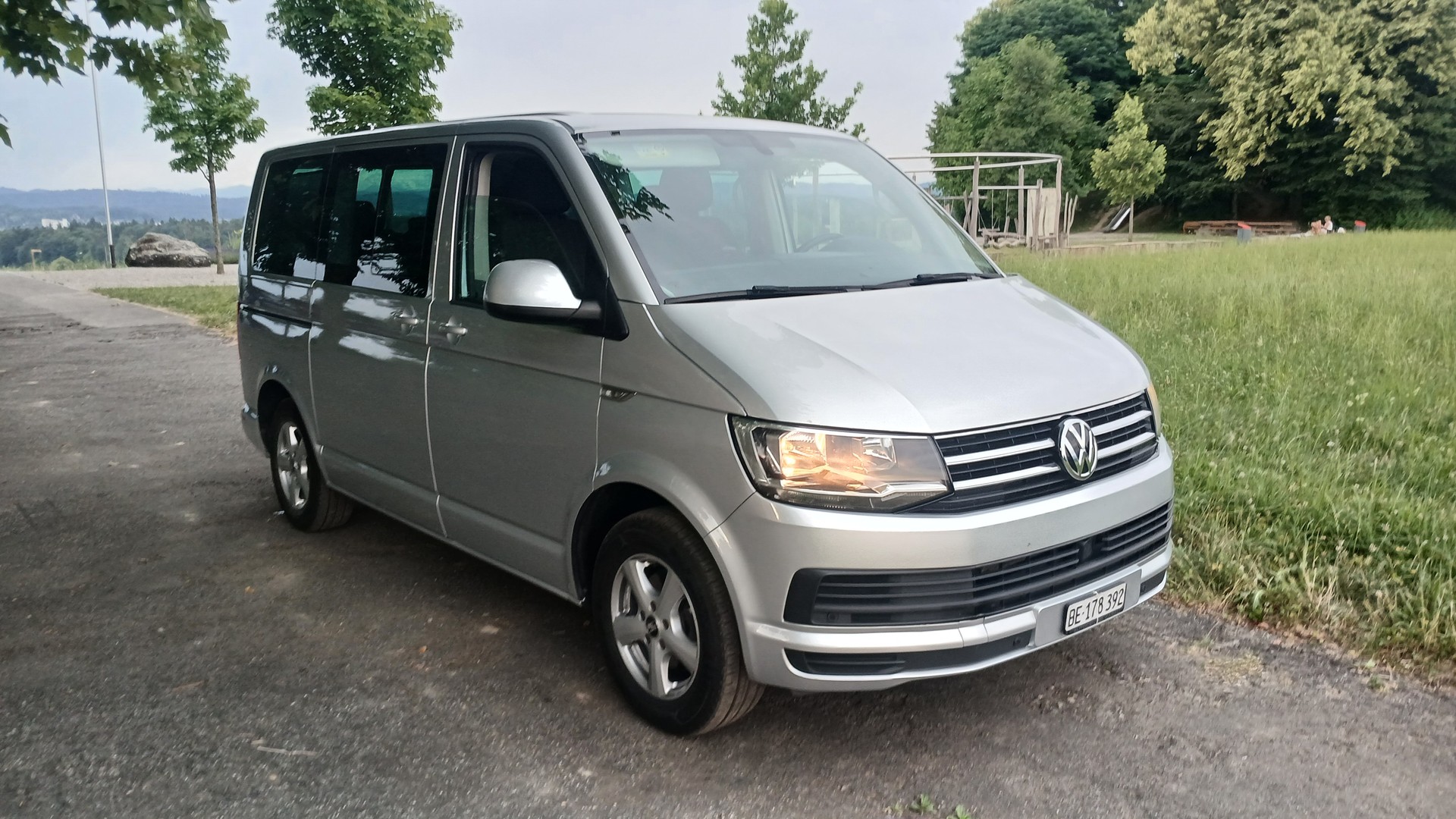 VW T6 Multivan 2.0 TDI Comfortline DSG-image-2