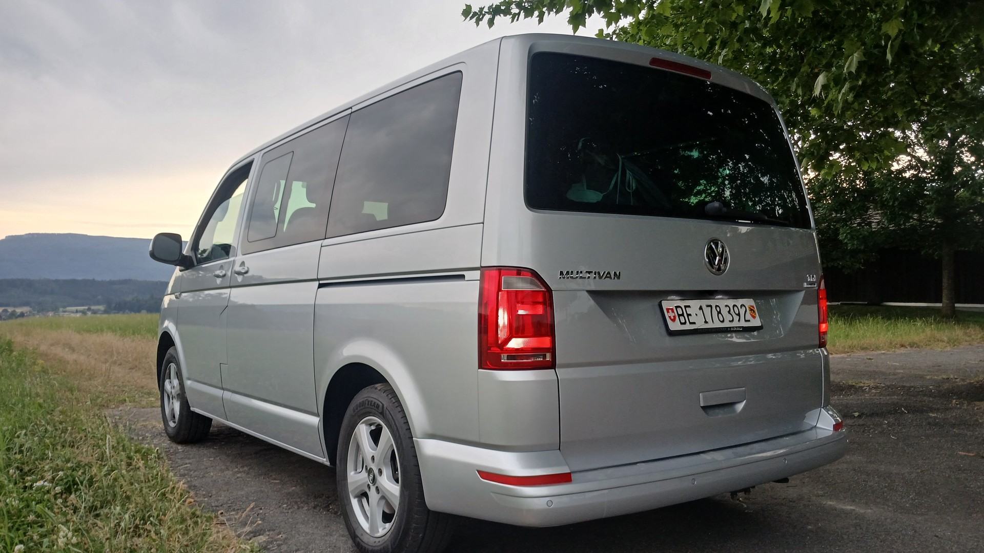 VW T6 Multivan 2.0 TDI Comfortline DSG-image-1