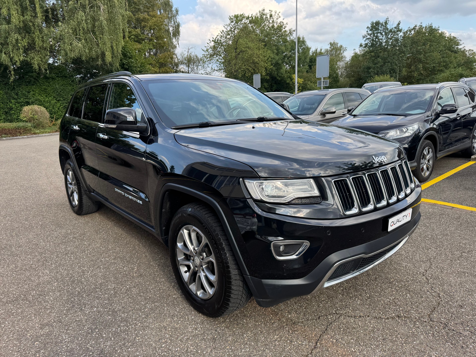 JEEP Grand Cherokee 3.0 CRD Limited Automatic-image-2