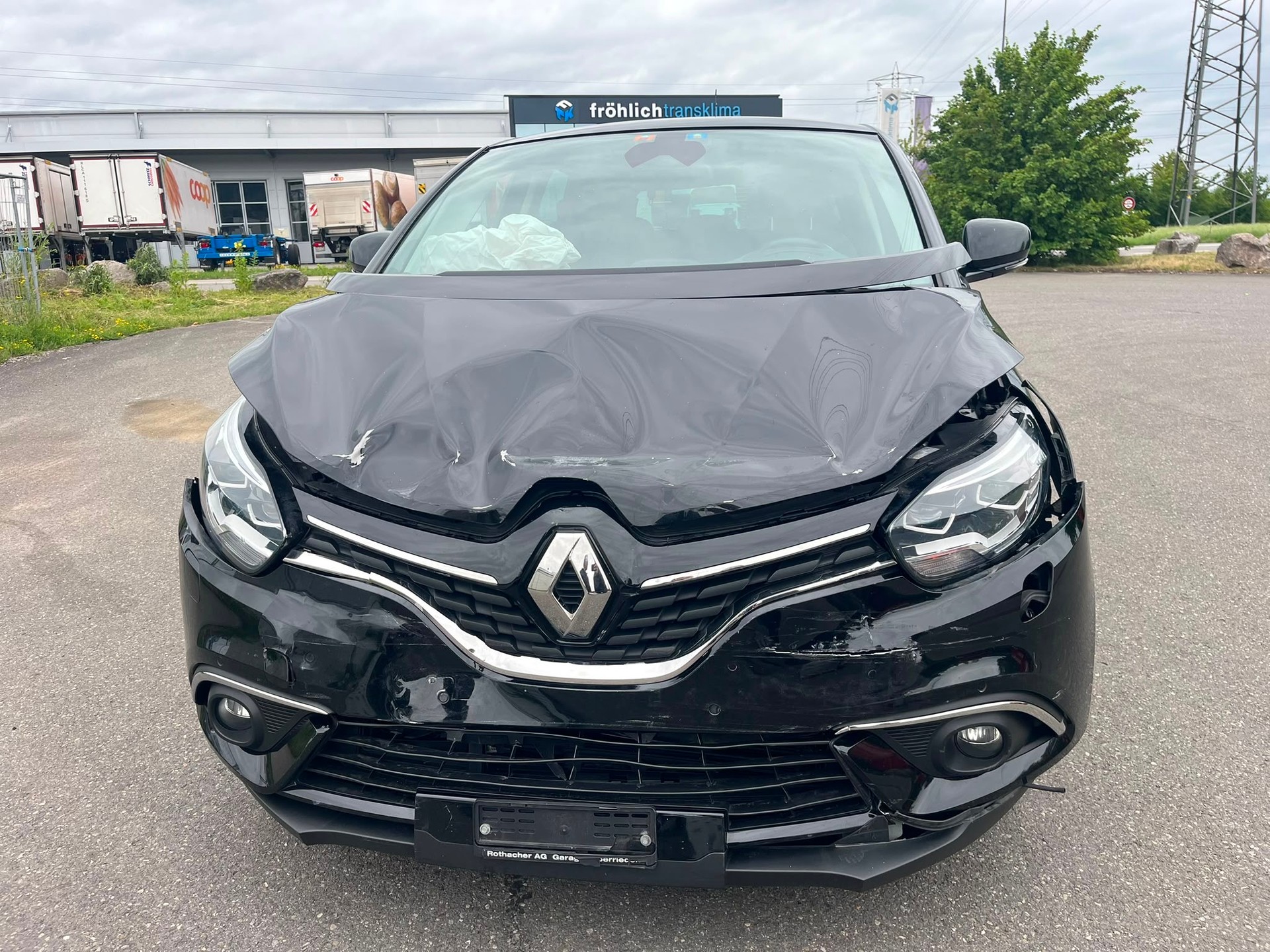 RENAULT Scénic 1.6 dCi Bose EDC-image-0