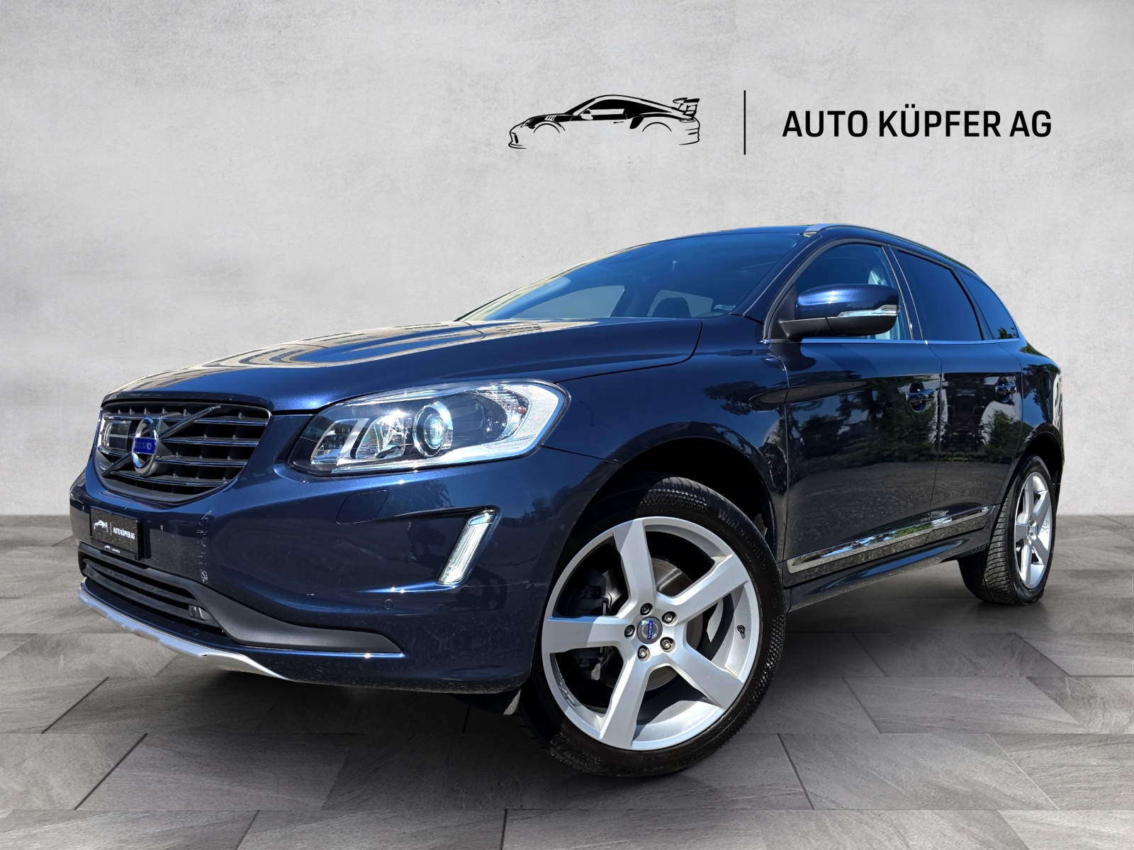 VOLVO Volvo XC60 2.4 D5 Summum AWD-image-0