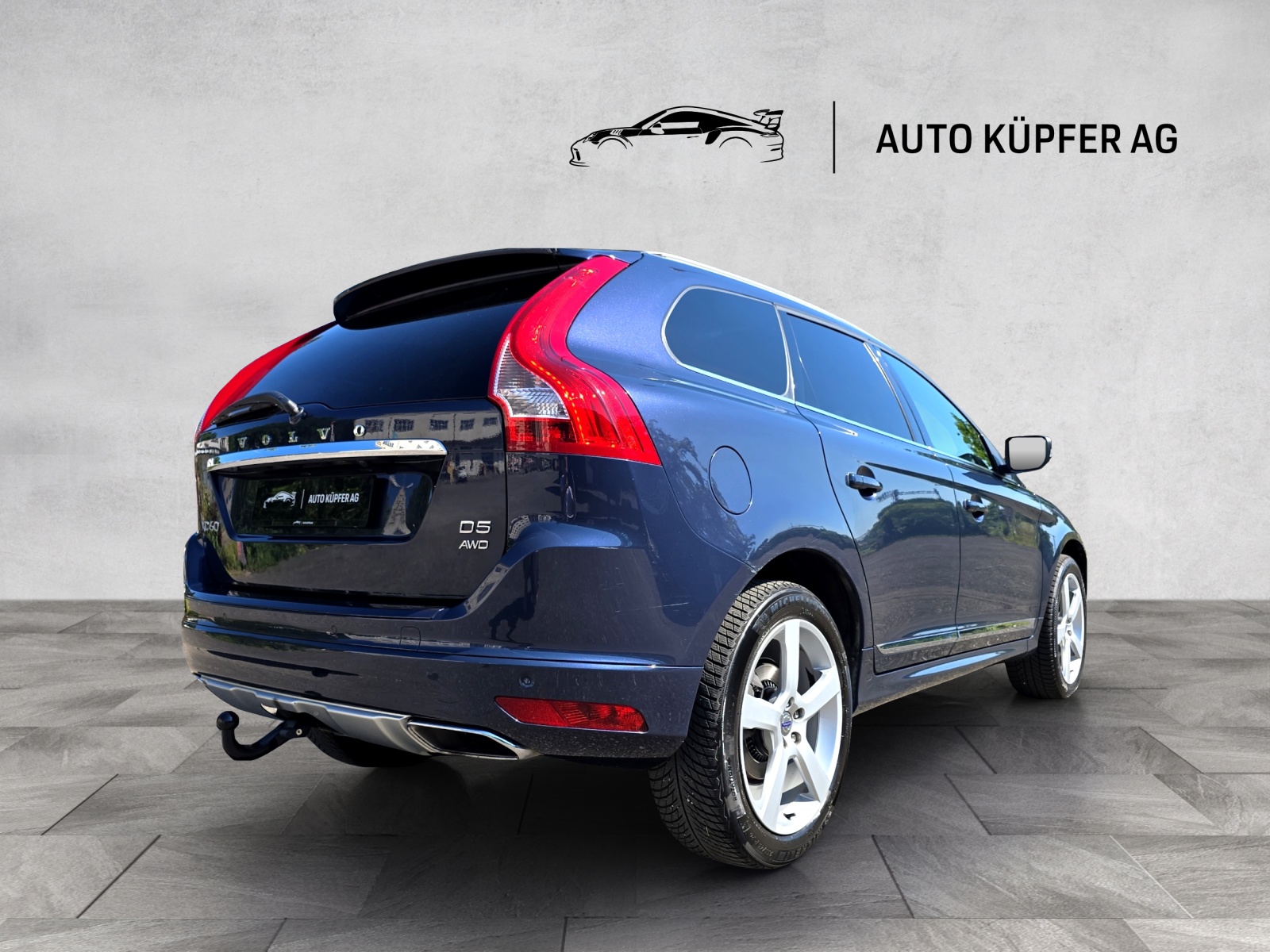 VOLVO Volvo XC60 2.4 D5 Summum AWD-image-3