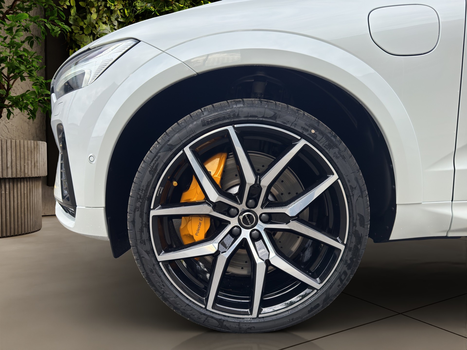 VOLVO XC60 2.0 T8 TE Polestar eAWD-image-7