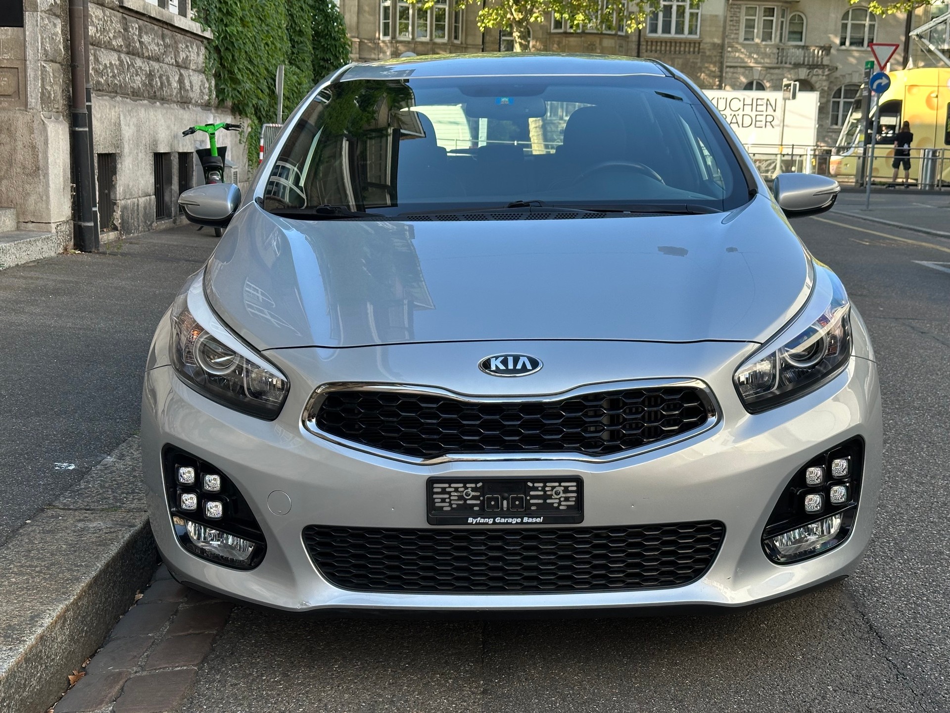 KIA Cee'd 1.6 CRDi GT-Line DCT-image-1