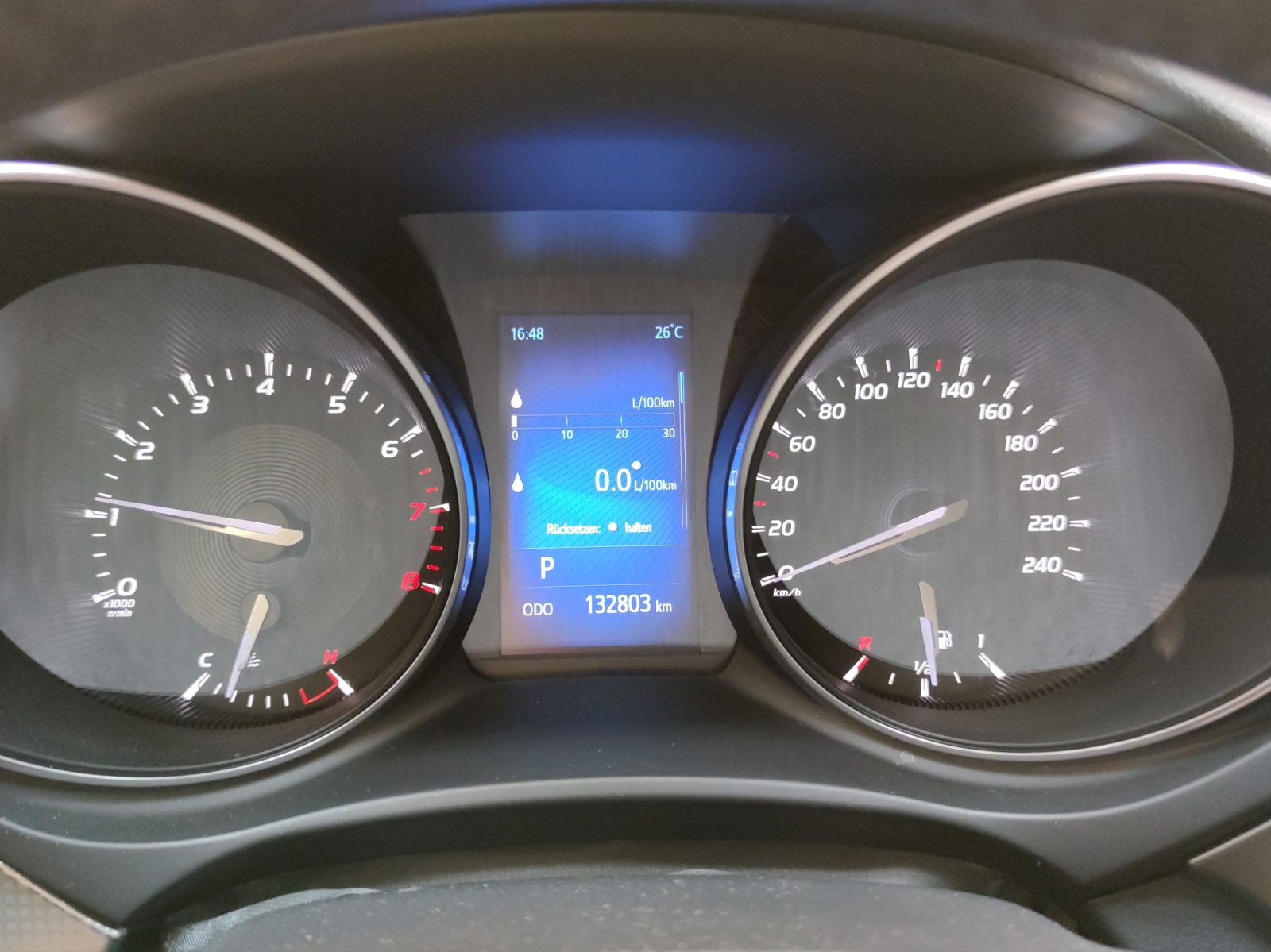 TOYOTA Avensis Touring Sports 2.0 VMa Trend MdS-image-13