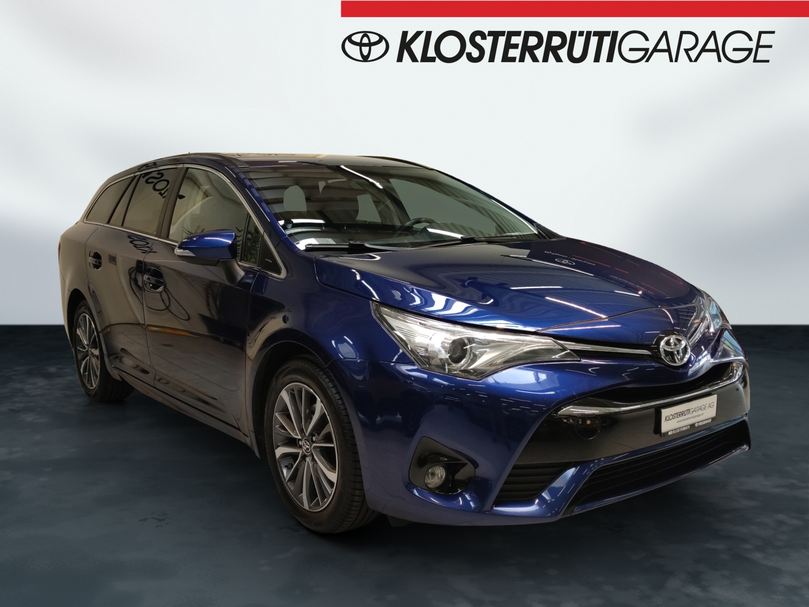 TOYOTA Avensis Touring Sports 2.0 VMa Trend MdS-image-1