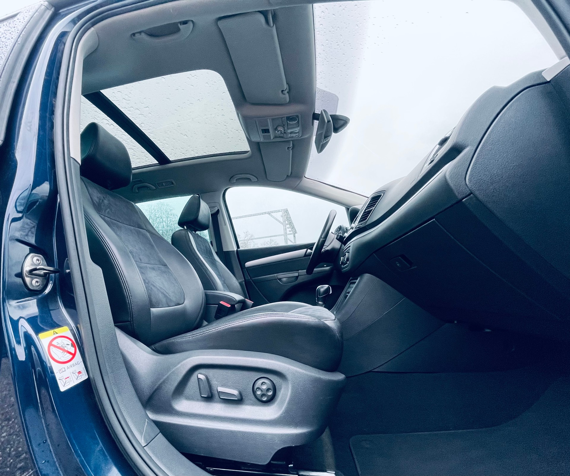 VW Sharan 2.0 TDI BlueMotion Technology Highline DSG-image-7