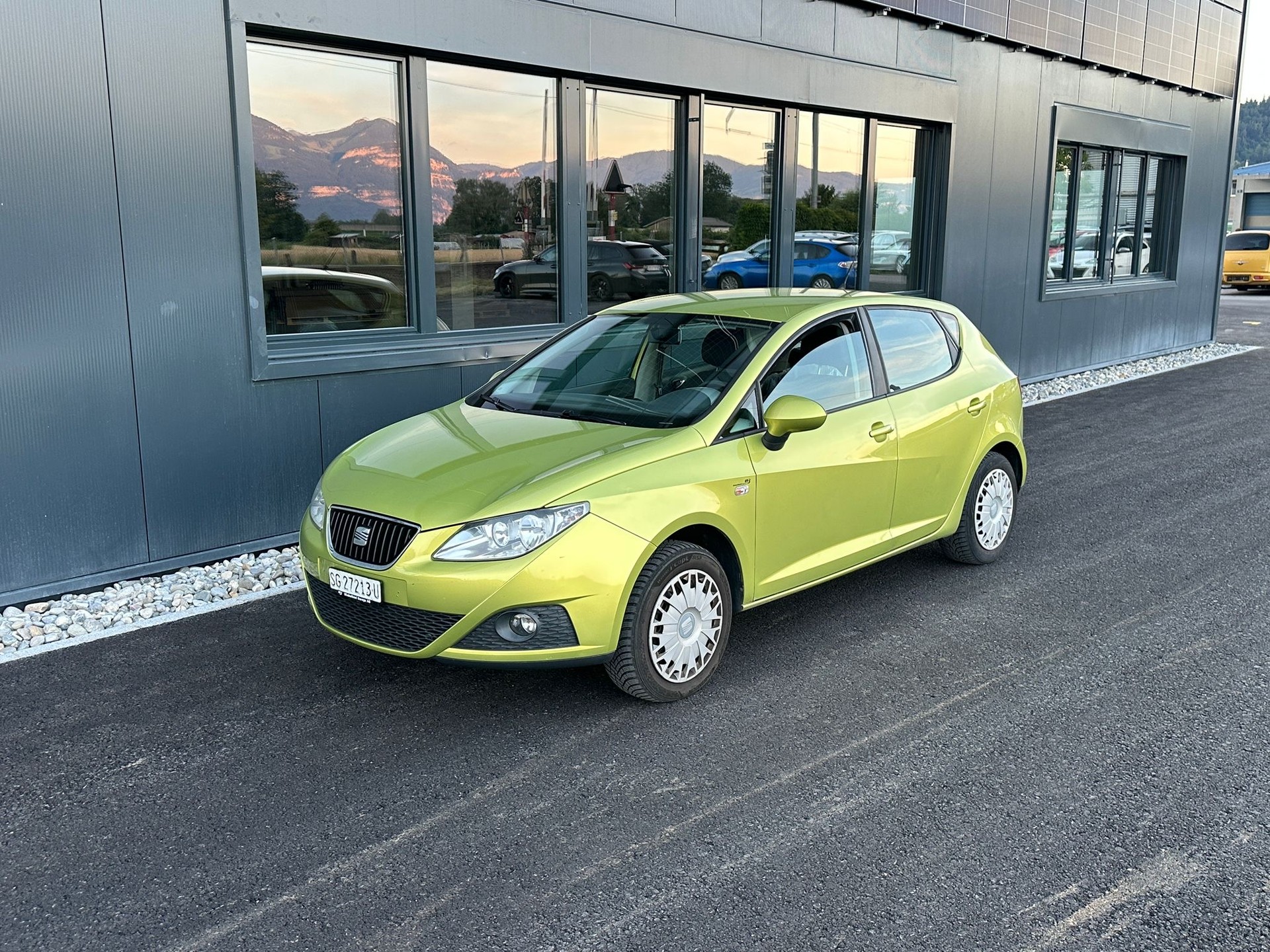 SEAT Ibiza 1.6 Style-image-0