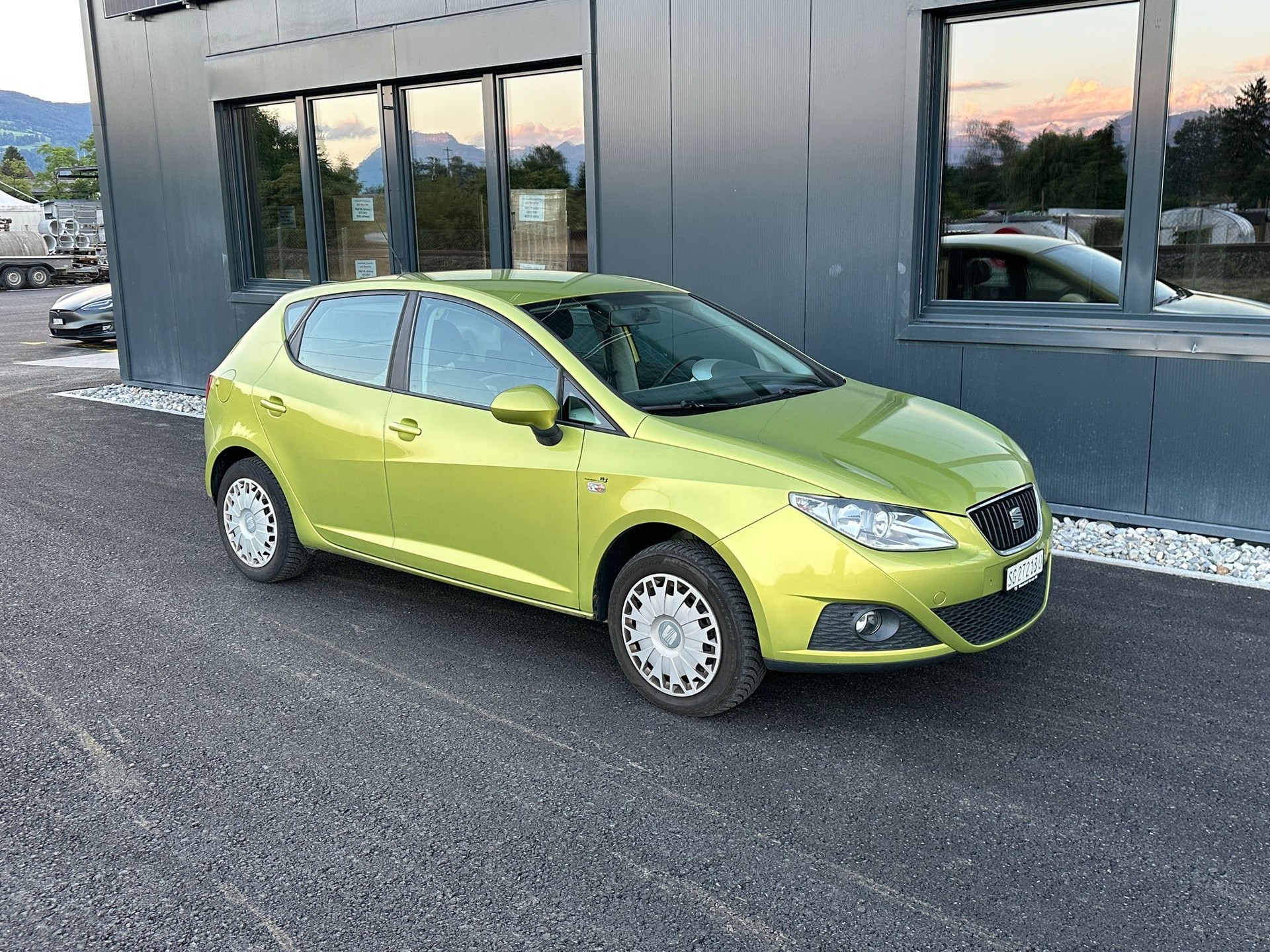SEAT Ibiza 1.6 Style-image-1