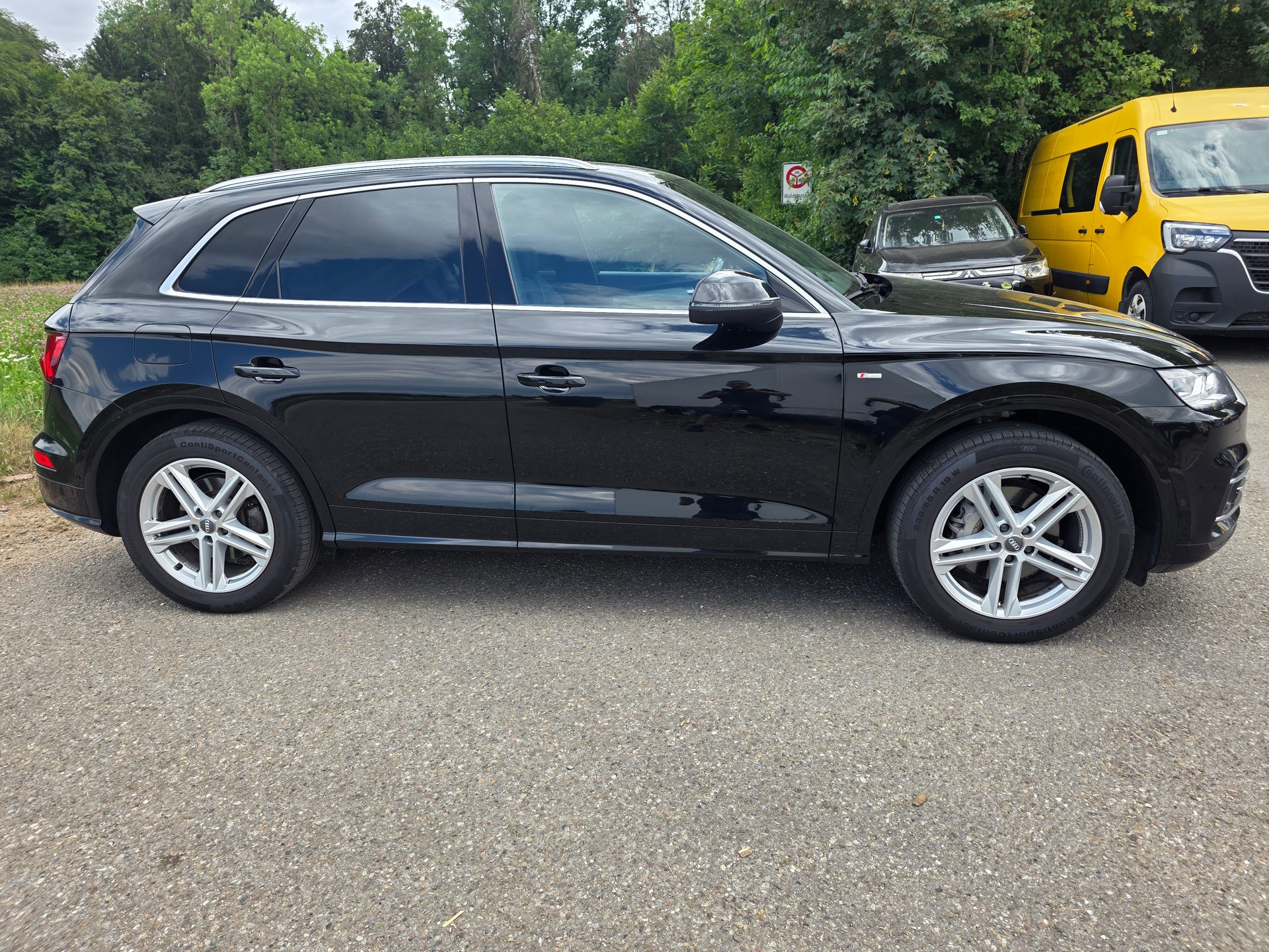 AUDI Q5 2.0 TDI quattro S-tronic-image-3