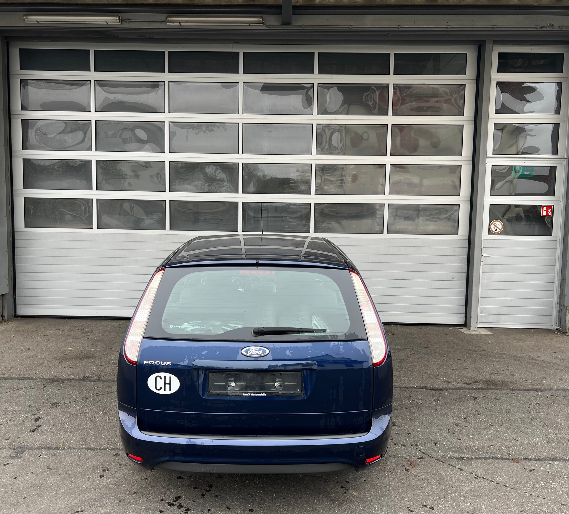 FORD Focus 1.8i Titanium-image-3