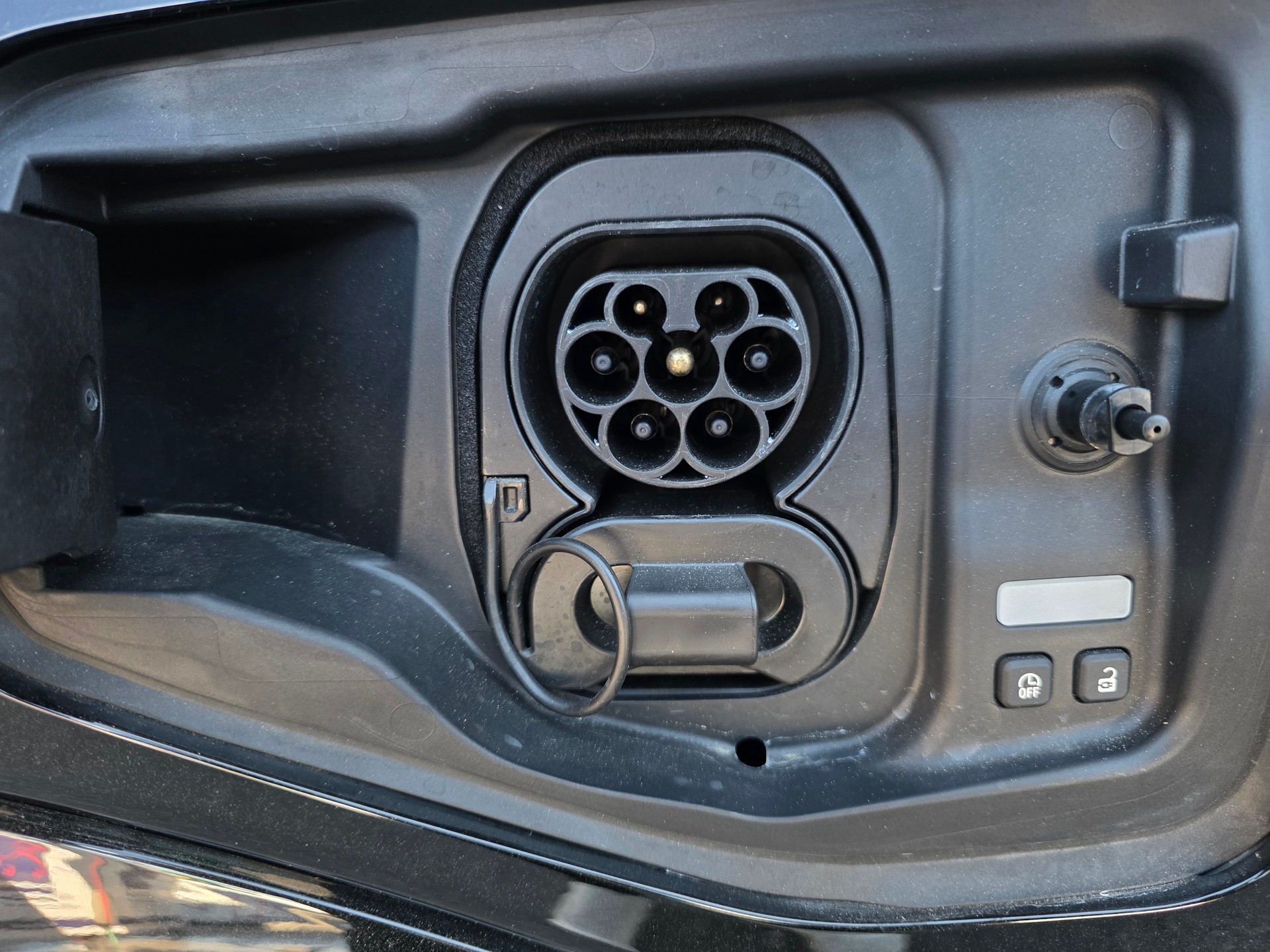 RENAULT R5 E-Tech Comfort Range 52 kWh Iconic Five-image-10