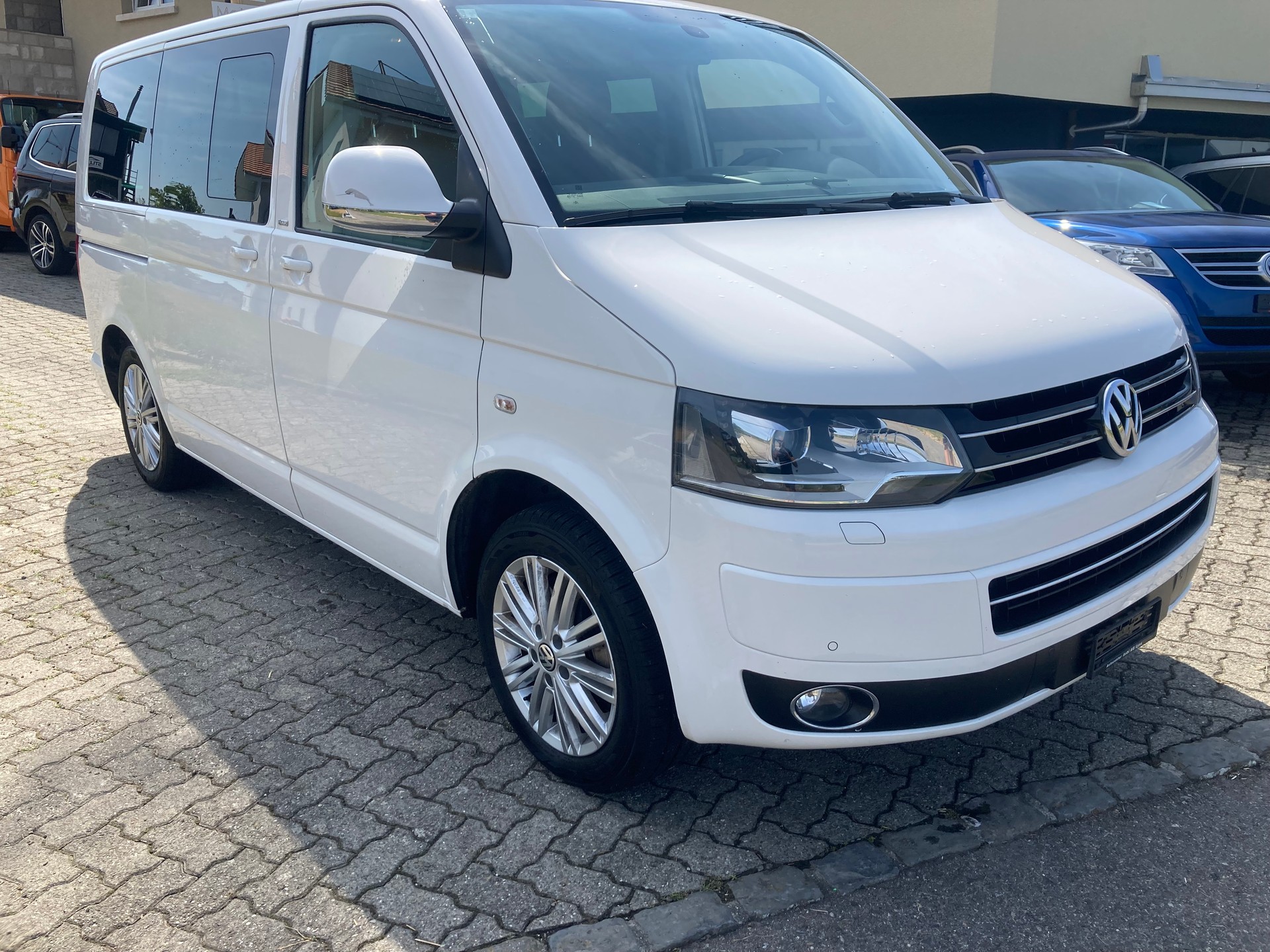 VW T5 Multivan 2.0 Bi-TDI CR Comfortline Cup 4Mot DSG-image-1