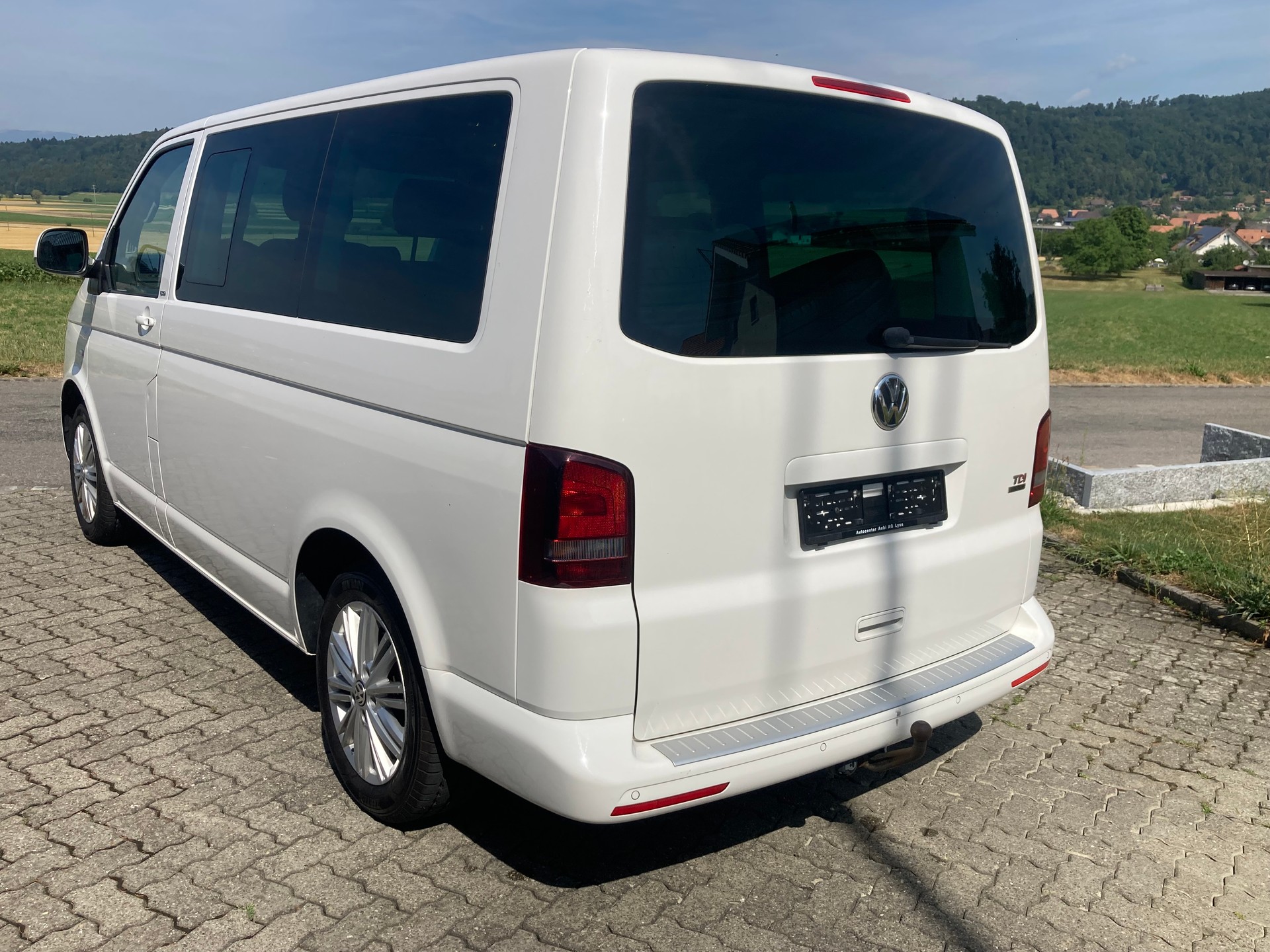 VW T5 Multivan 2.0 Bi-TDI CR Comfortline Cup 4Mot DSG-image-3