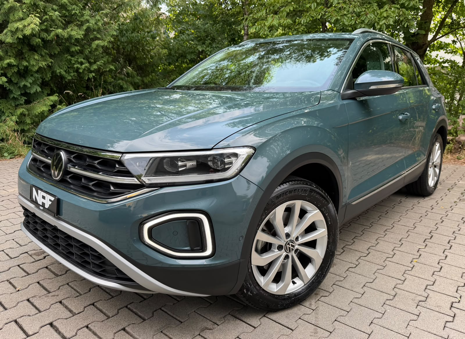 VW T-Roc 2.0 TSI Style DSG 4Motion-image-0