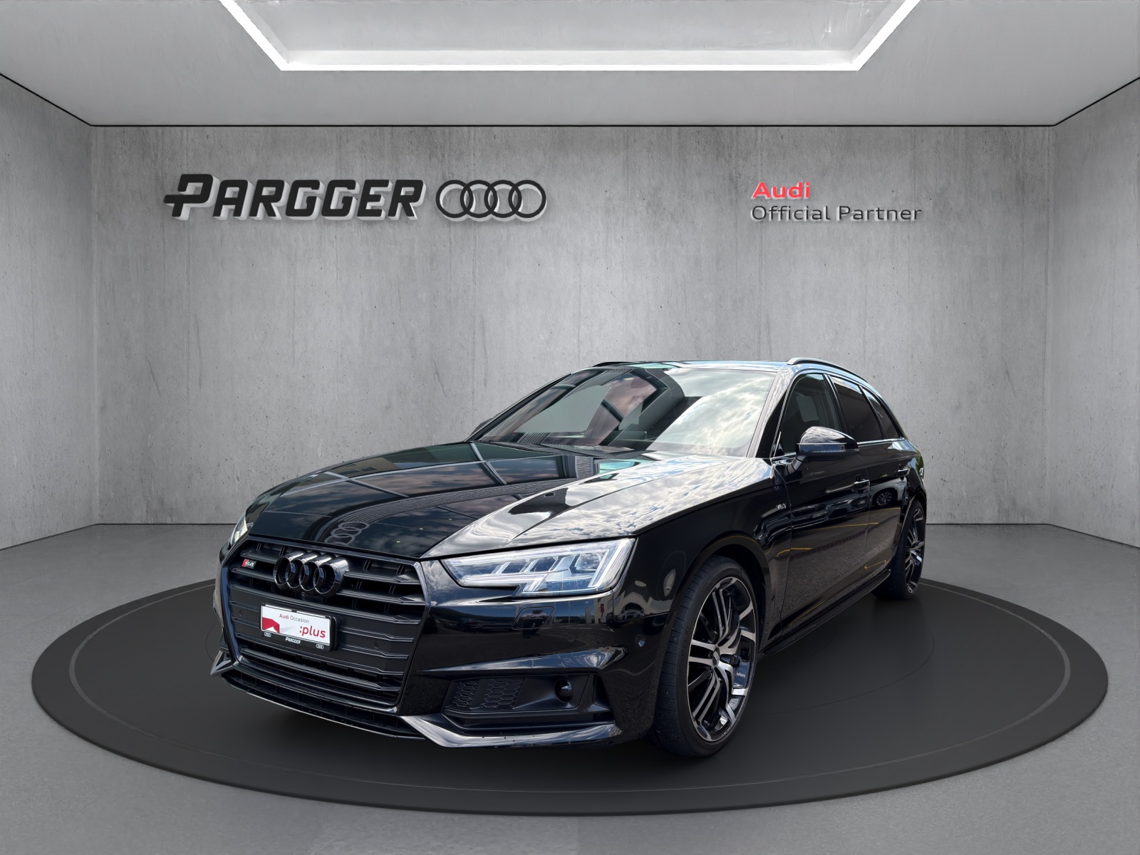 AUDI S4 Avant 3.0 TFSI quattro tiptronic-image-0