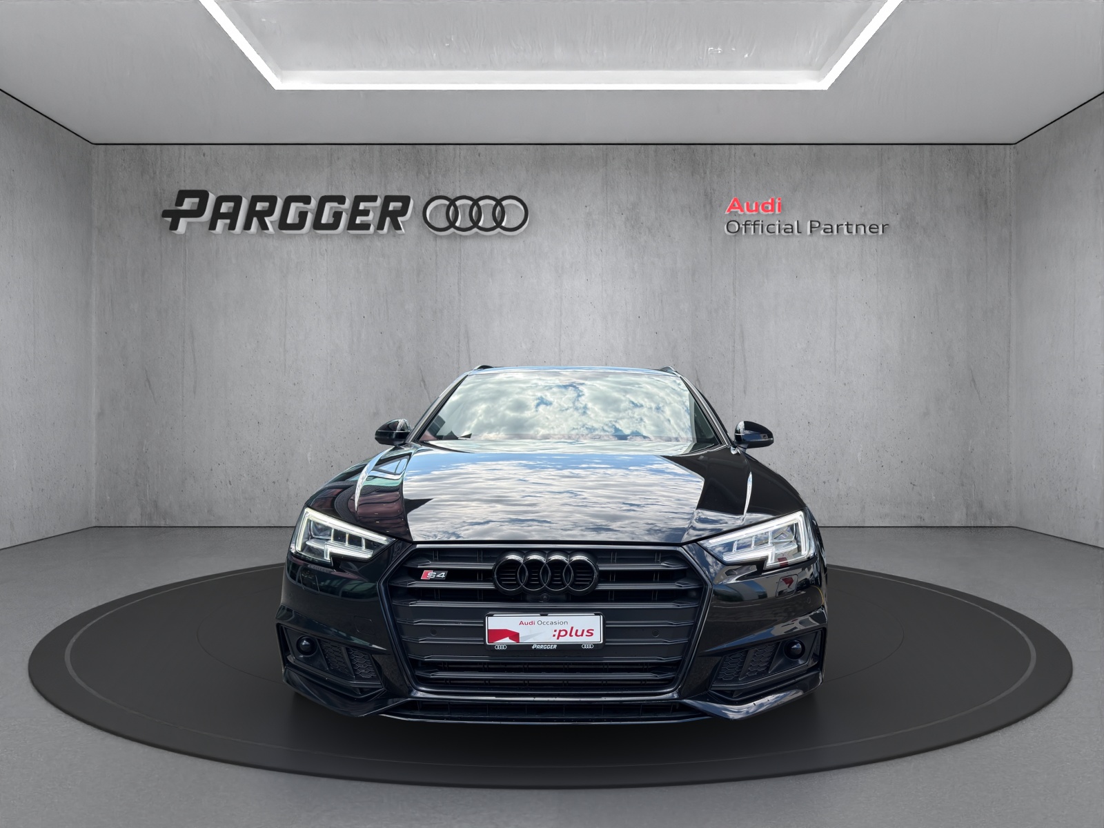 AUDI S4 Avant 3.0 TFSI quattro tiptronic-image-1