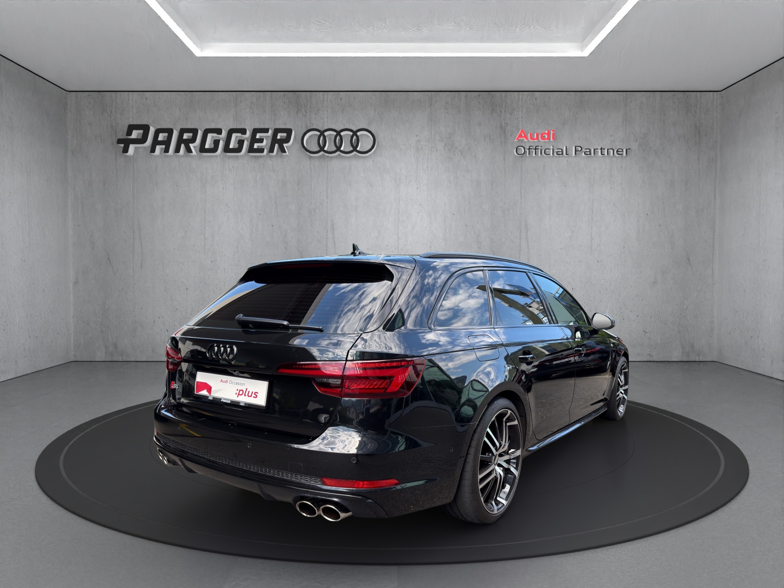 AUDI S4 Avant 3.0 TFSI quattro tiptronic-image-5