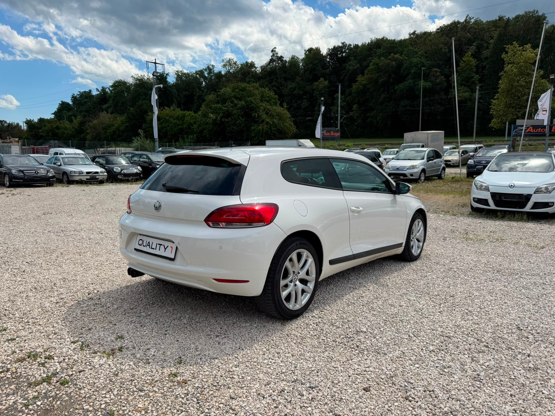 VW Scirocco 2.0 TSI DSG-image-4