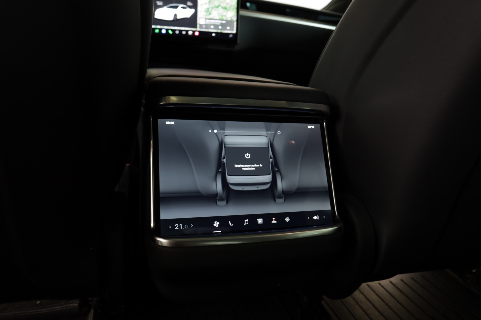 TESLA Model S 100 kWh Plaid-image-15
