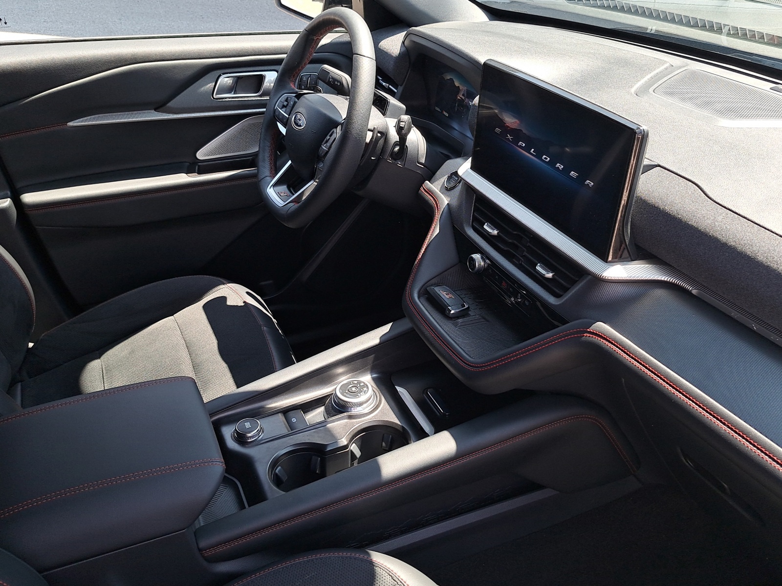 FORD Explorer 3.0 V6 ST-image-6