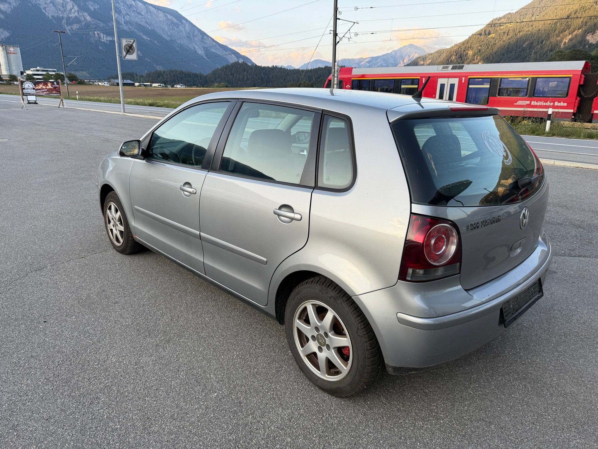 VW Polo 1.6 16V Young&Fresh-image-4