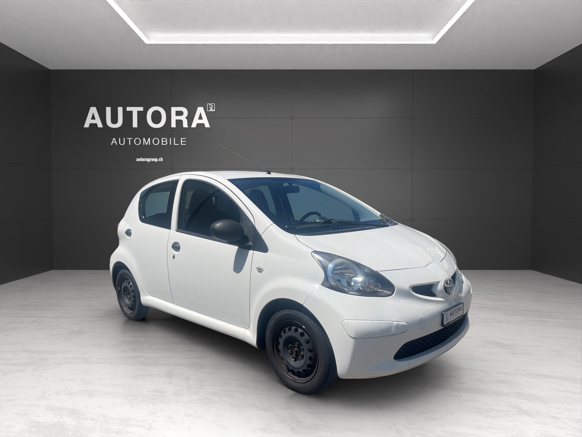 TOYOTA Aygo 1.0 Linea Terra-image-6