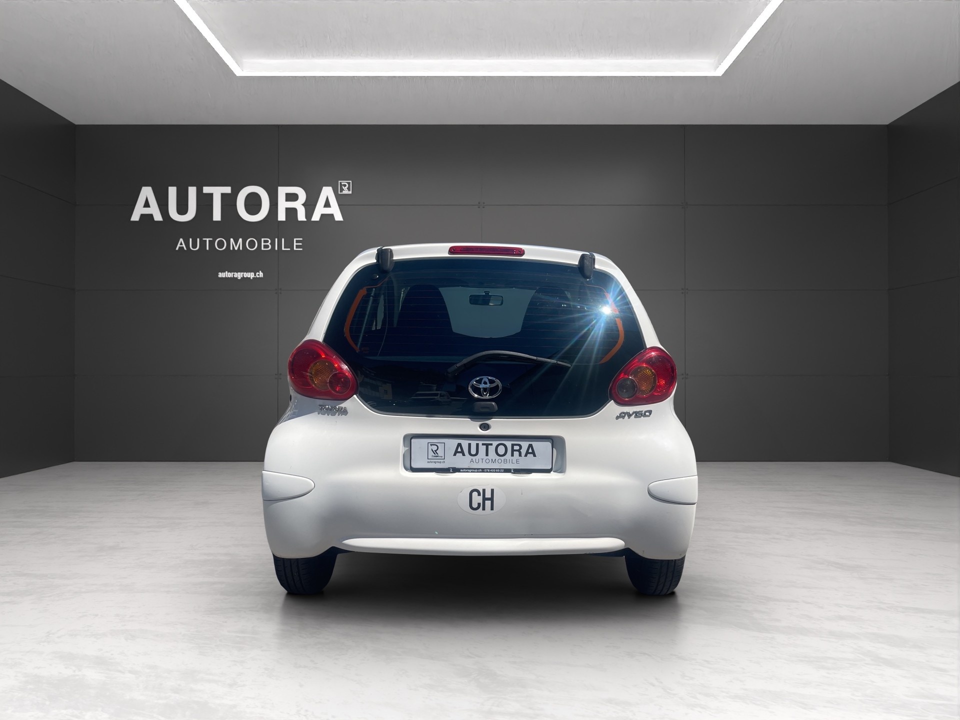 TOYOTA Aygo 1.0 Linea Terra-image-4