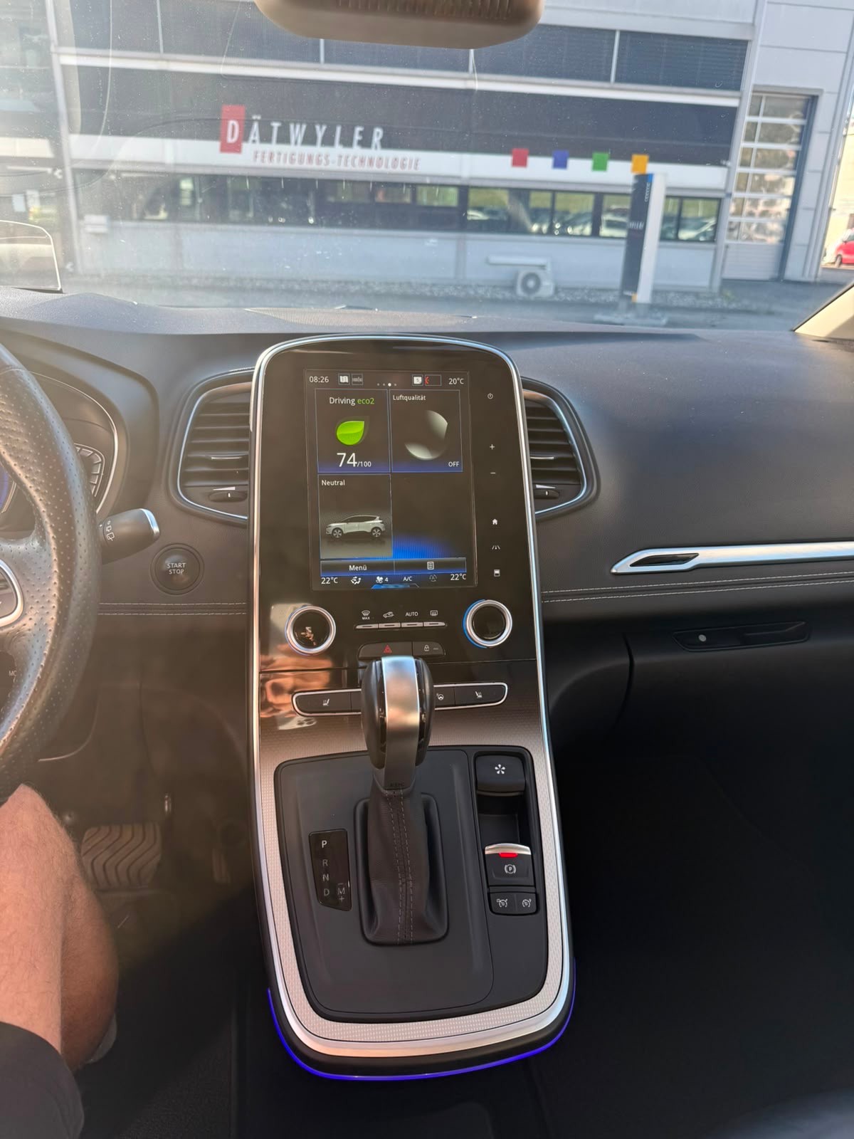 RENAULT Scénic 1.6 dCi Initiale Paris EDC-image-19