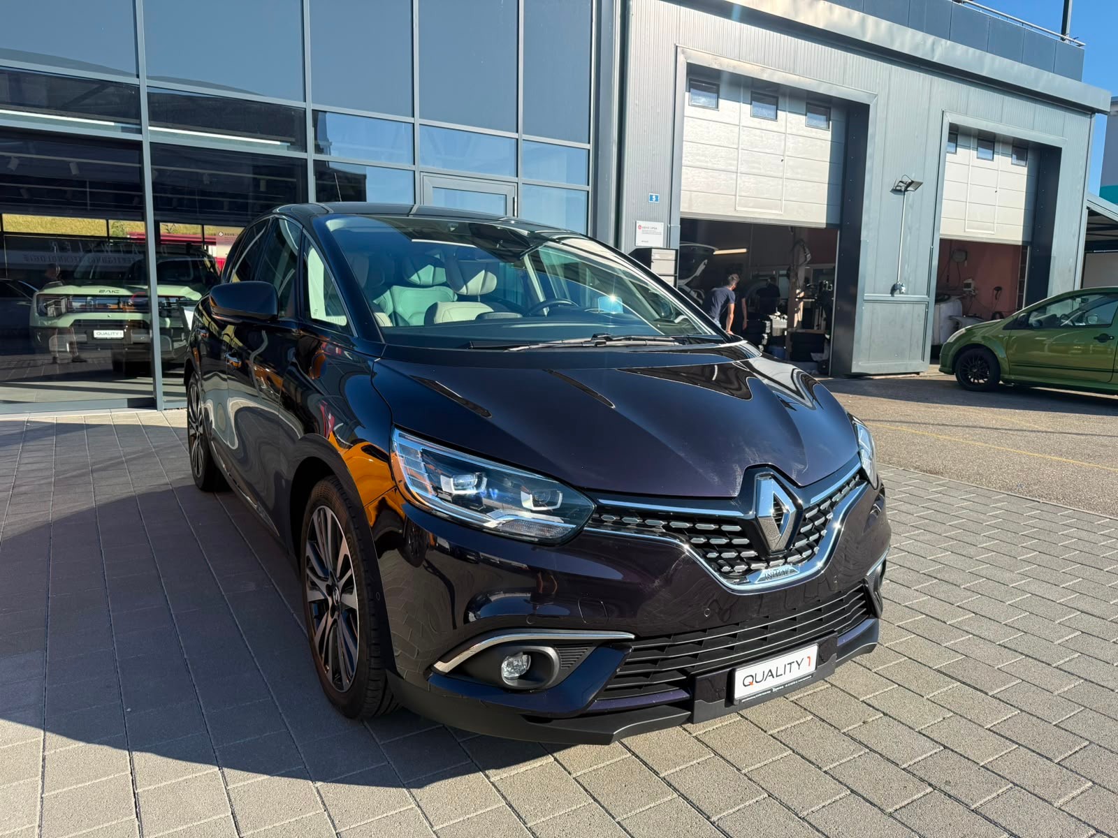 RENAULT Scénic 1.6 dCi Initiale Paris EDC-image-3