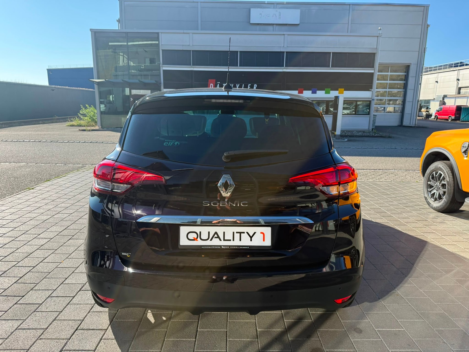 RENAULT Scénic 1.6 dCi Initiale Paris EDC-image-7