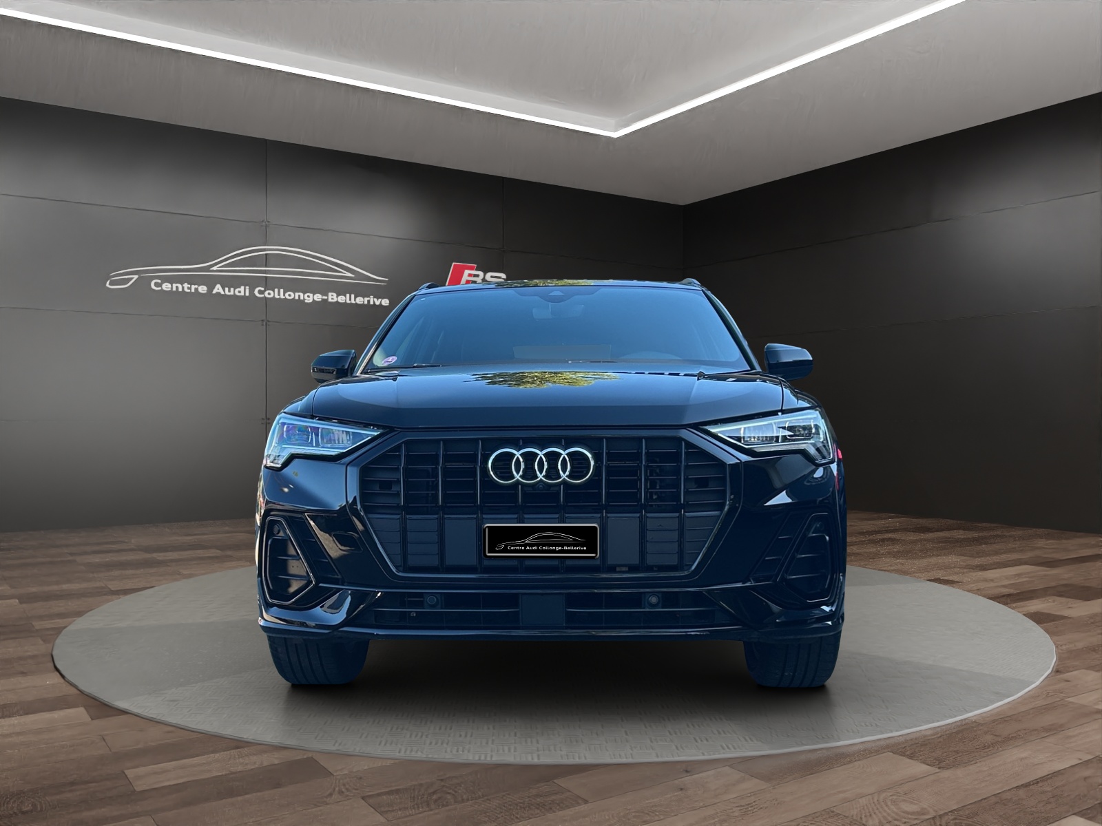 AUDI Q3 35 TFSI S line Attraction S-tronic-image-1