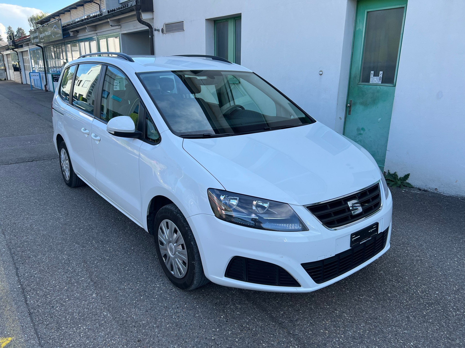 SEAT Alhambra 1.4 TSI Reference-image-0