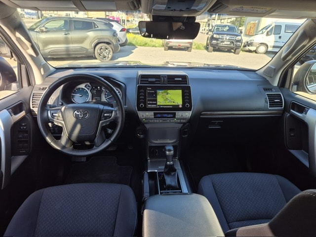 TOYOTA Land Cruiser 2.8TD Style Automat-image-5